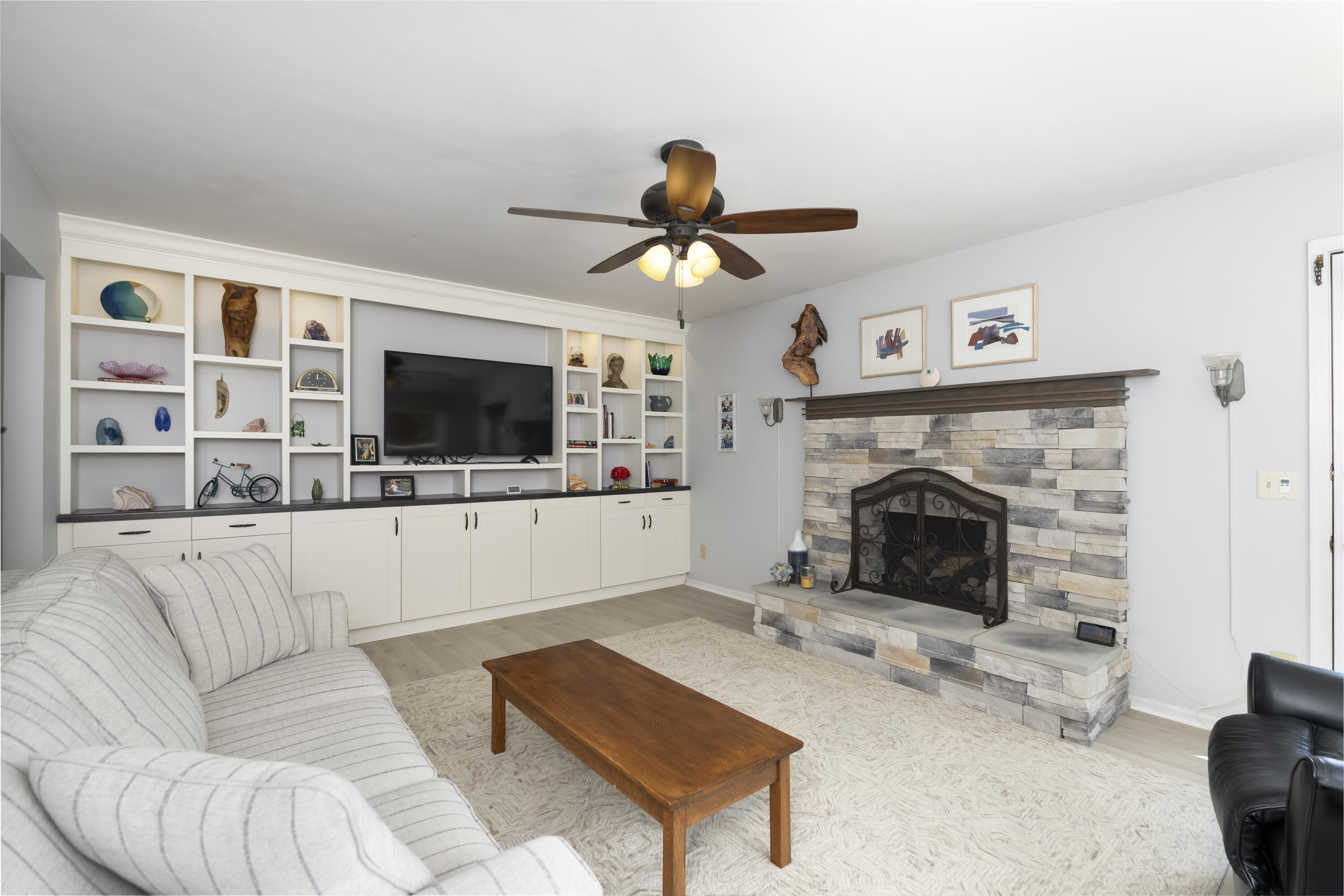 3866 Tracy Jean Lane
