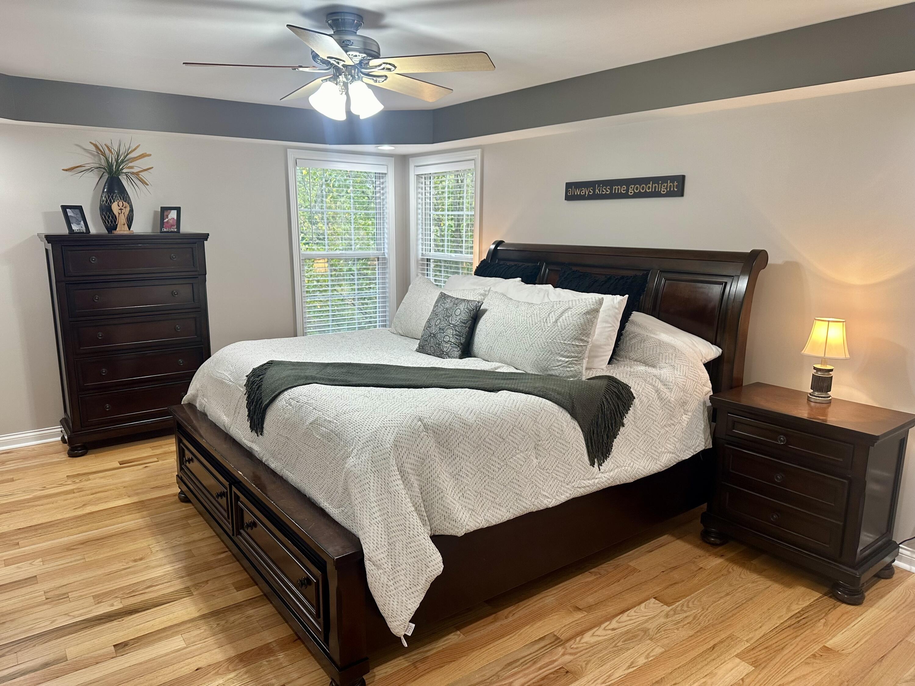 145 Langsdale Point
