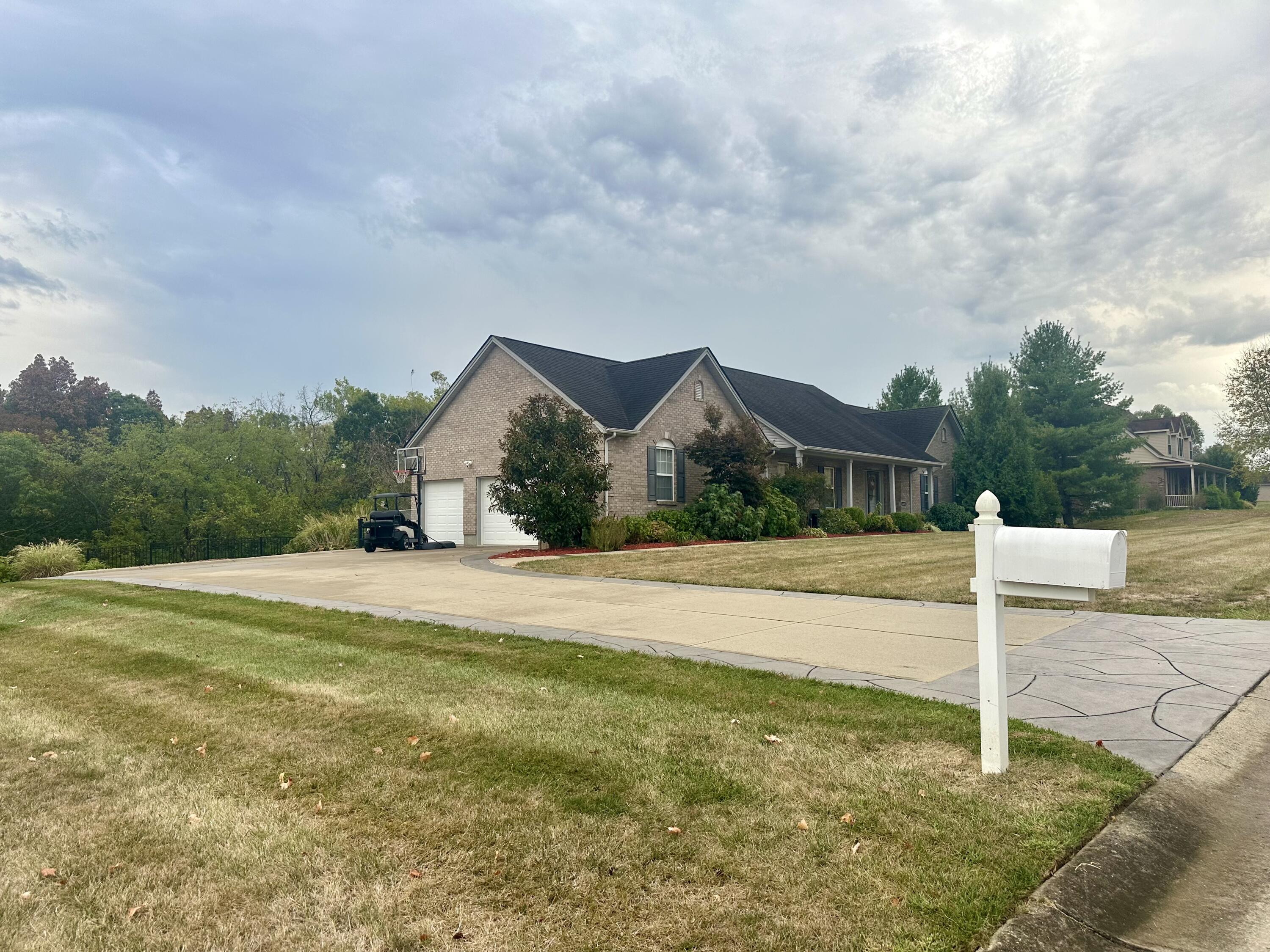 145 Langsdale Point