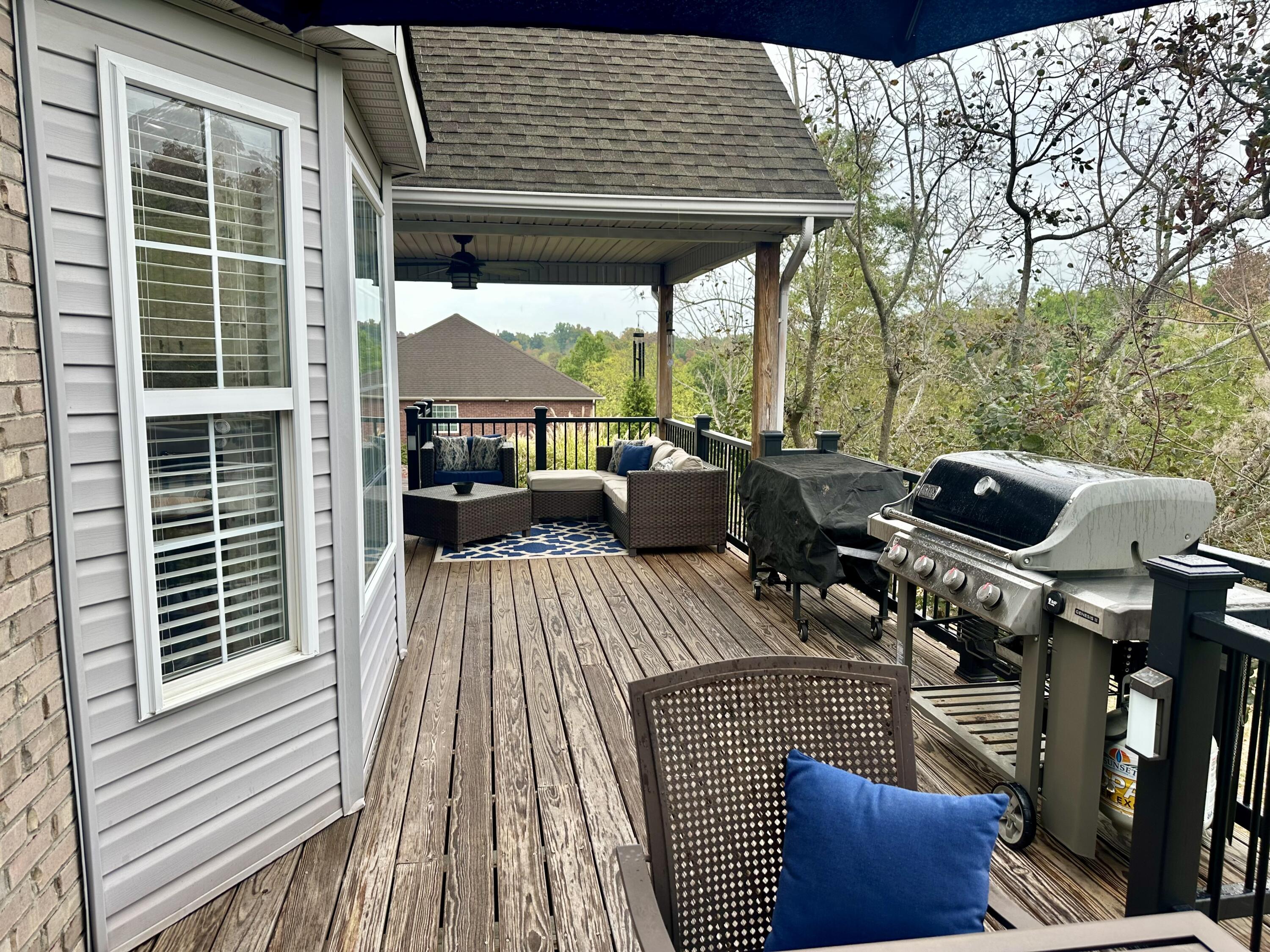 145 Langsdale Point
