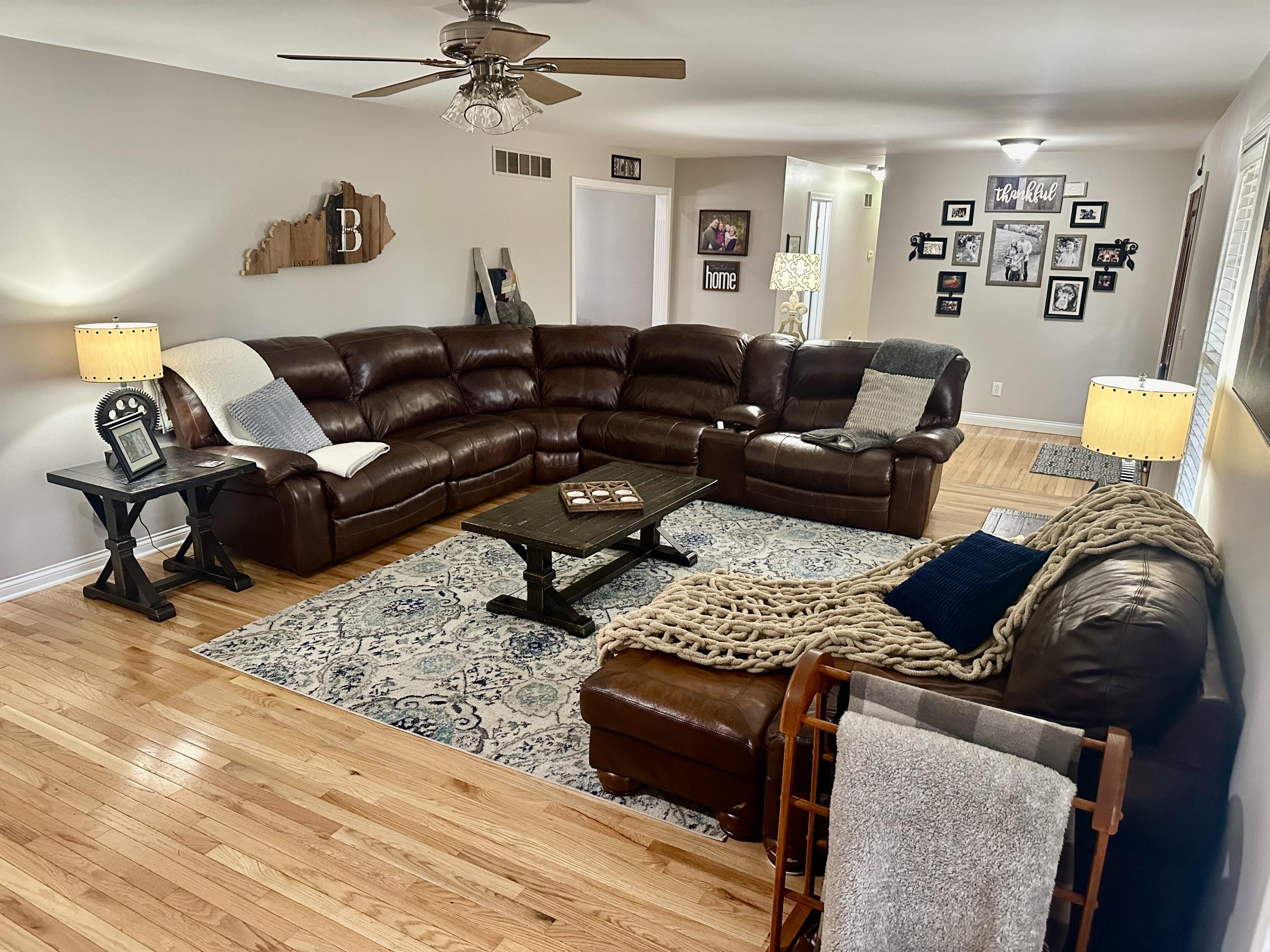 145 Langsdale Point