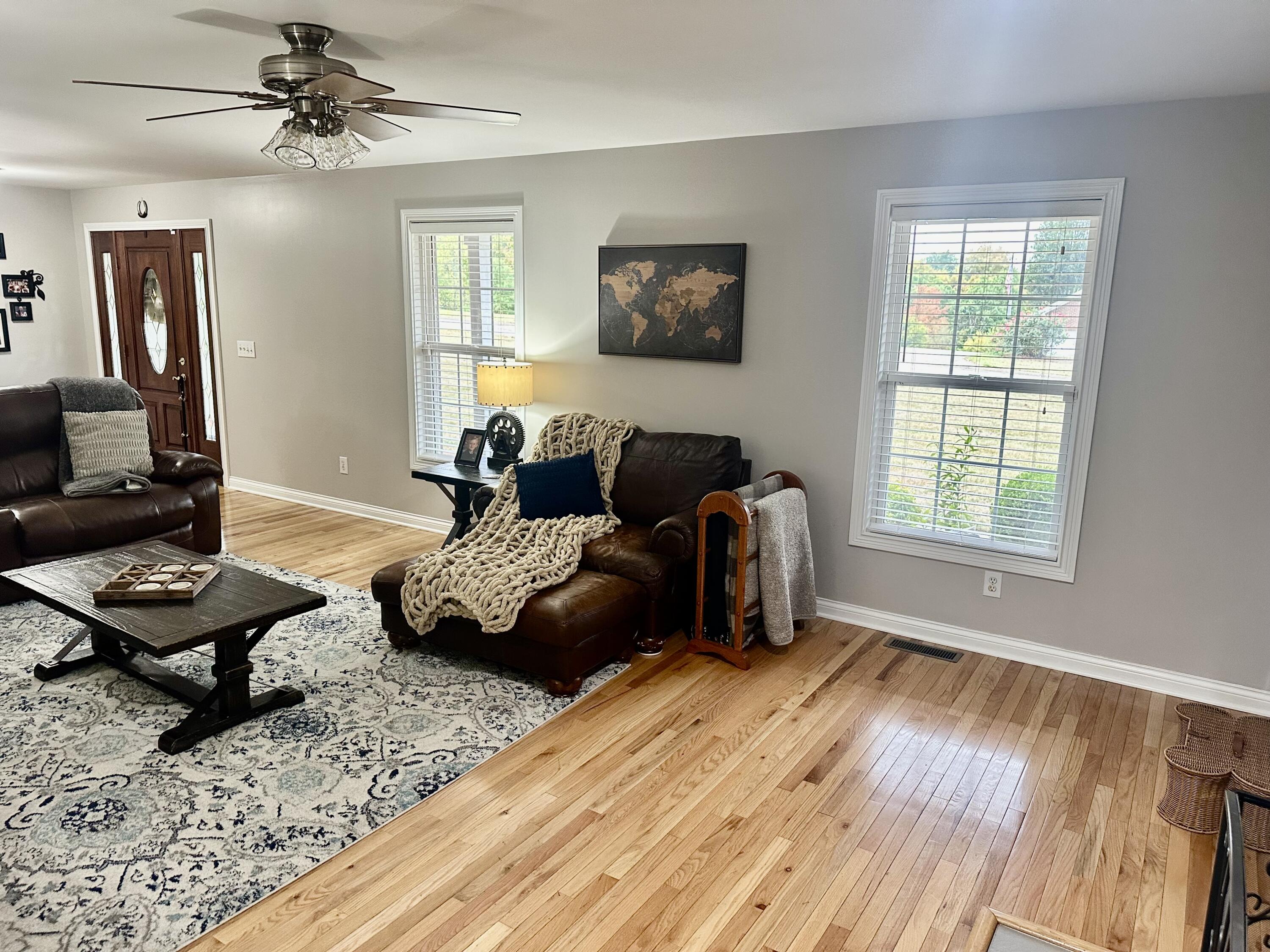 145 Langsdale Point