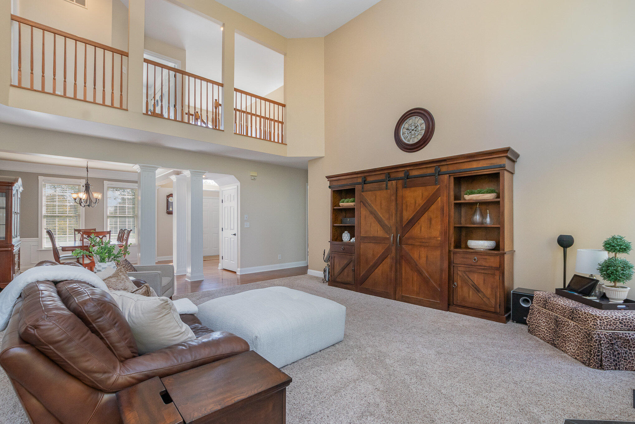 3842 Raymonde Lane