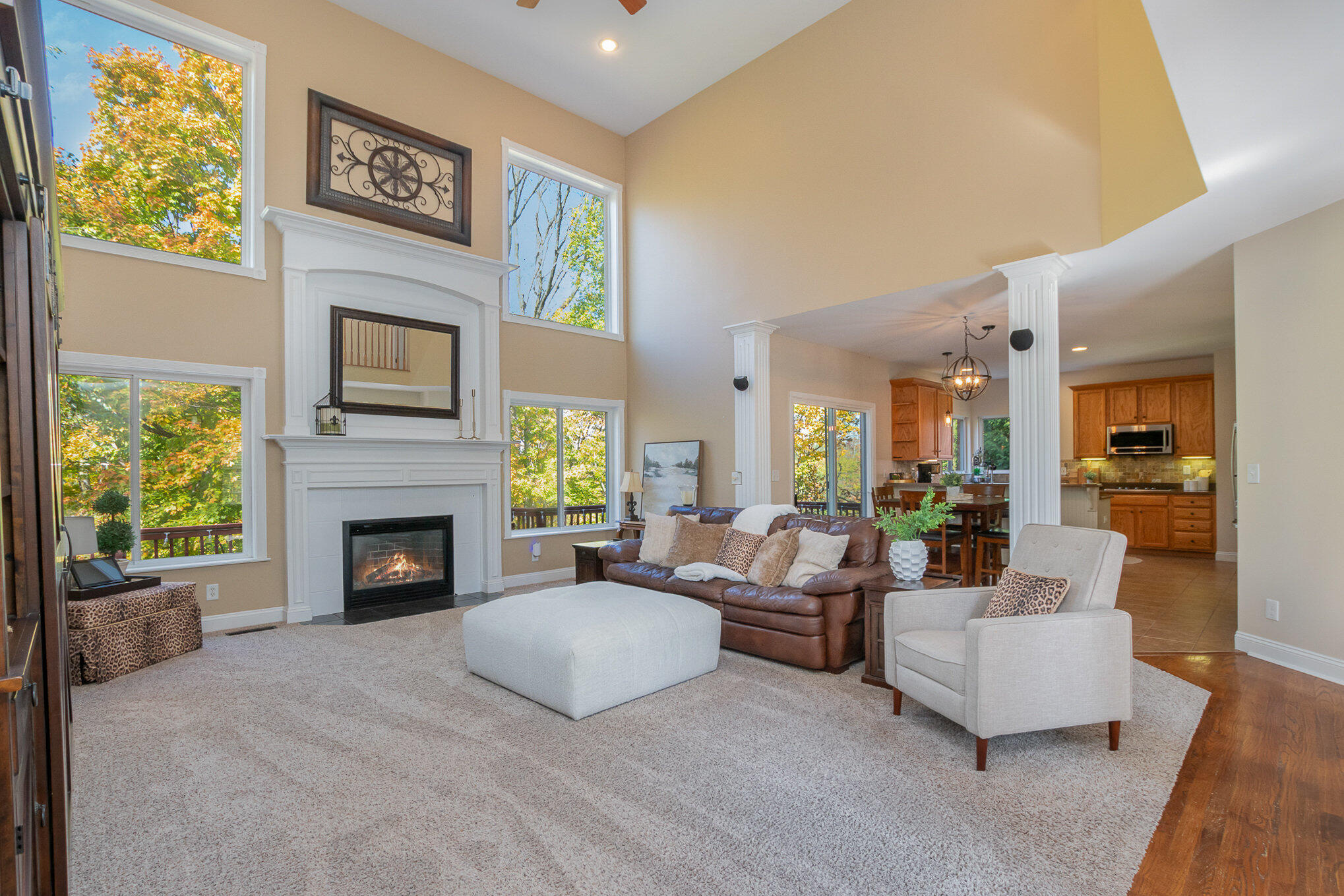 3842 Raymonde Lane
