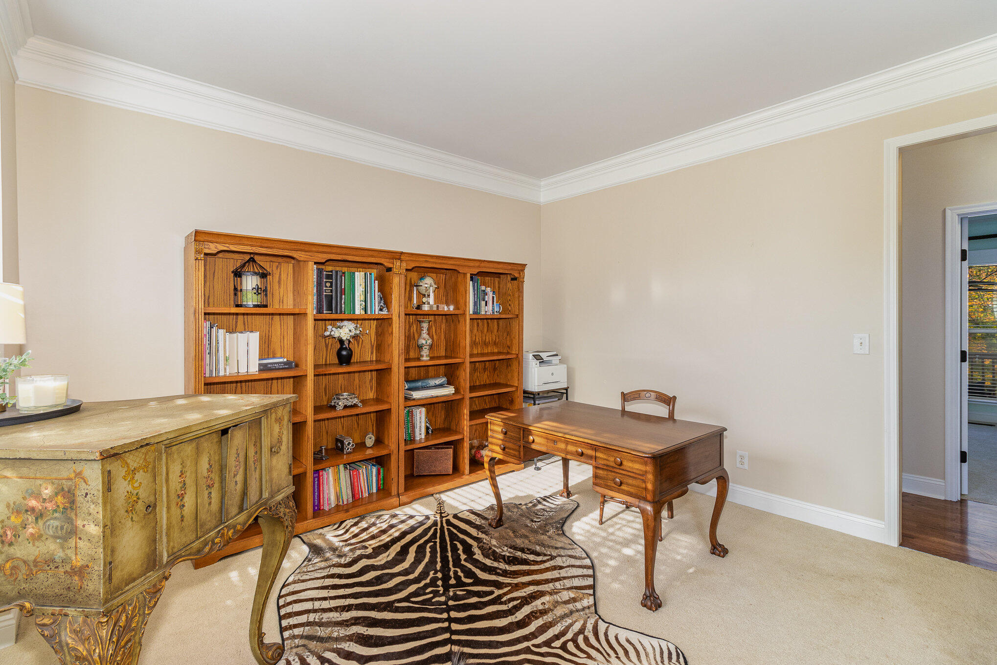 3842 Raymonde Lane