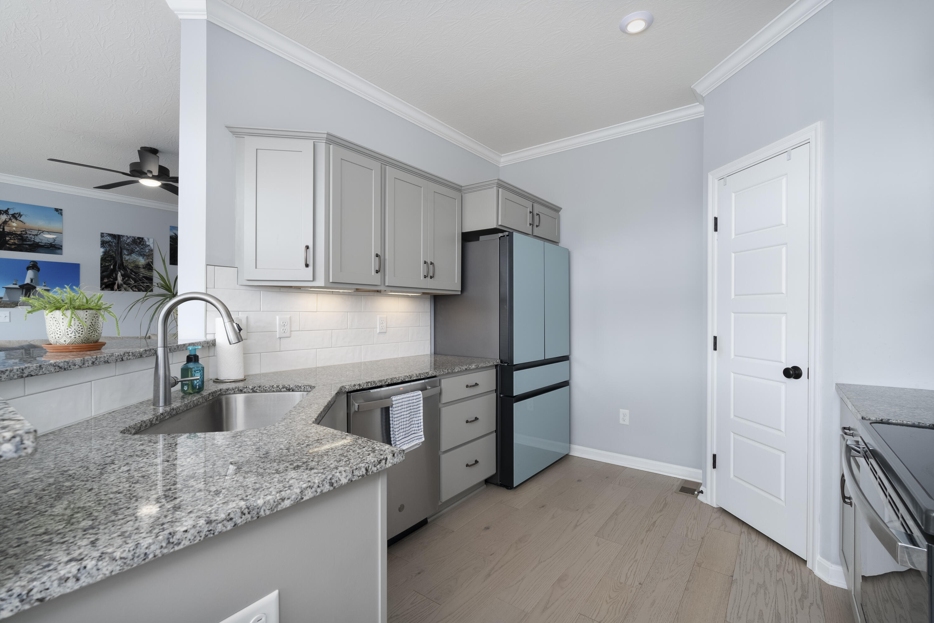 7579 Devonshire Drive