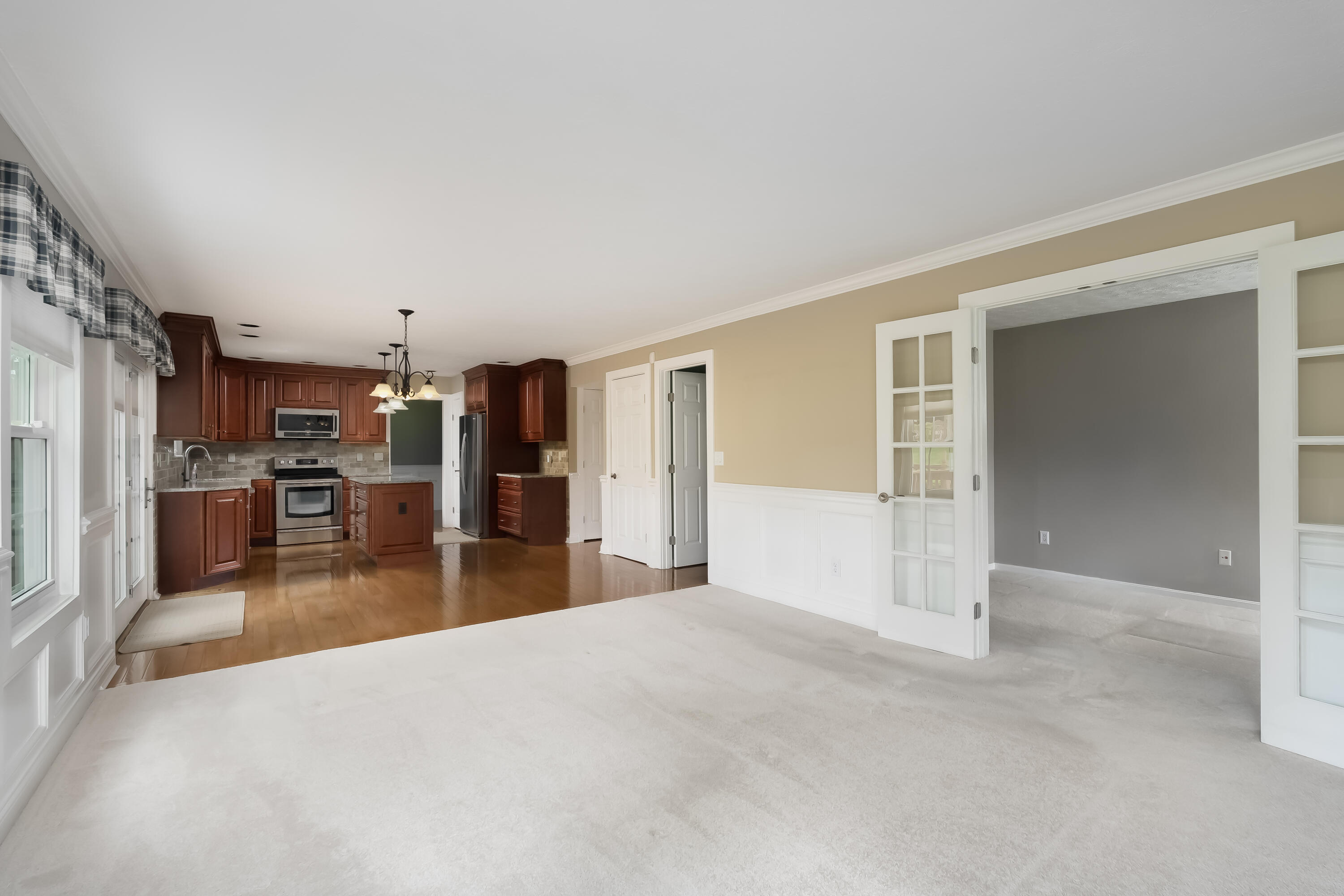 9742 Cherbourg Drive