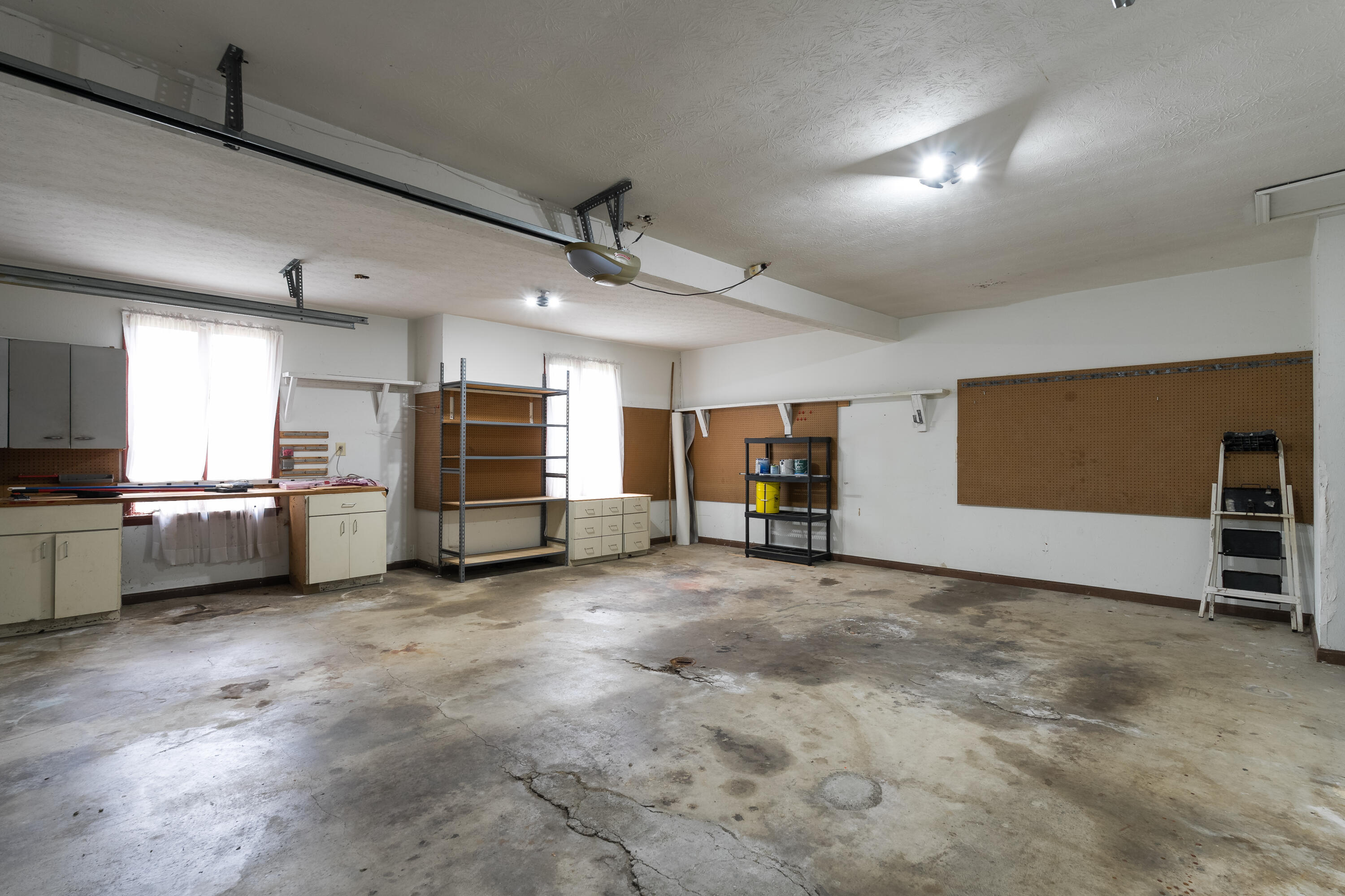 10823 Sedco Drive