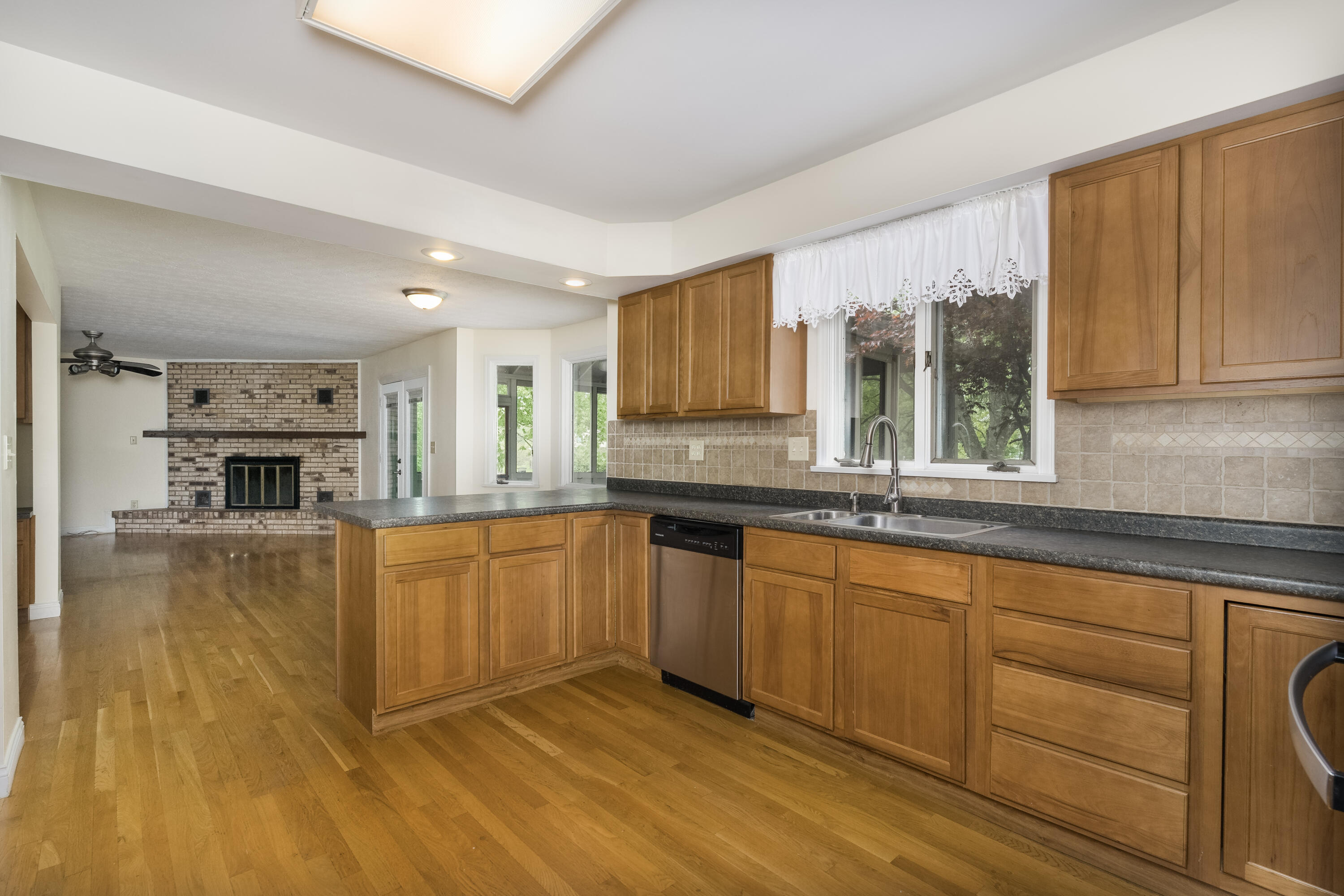 10823 Sedco Drive