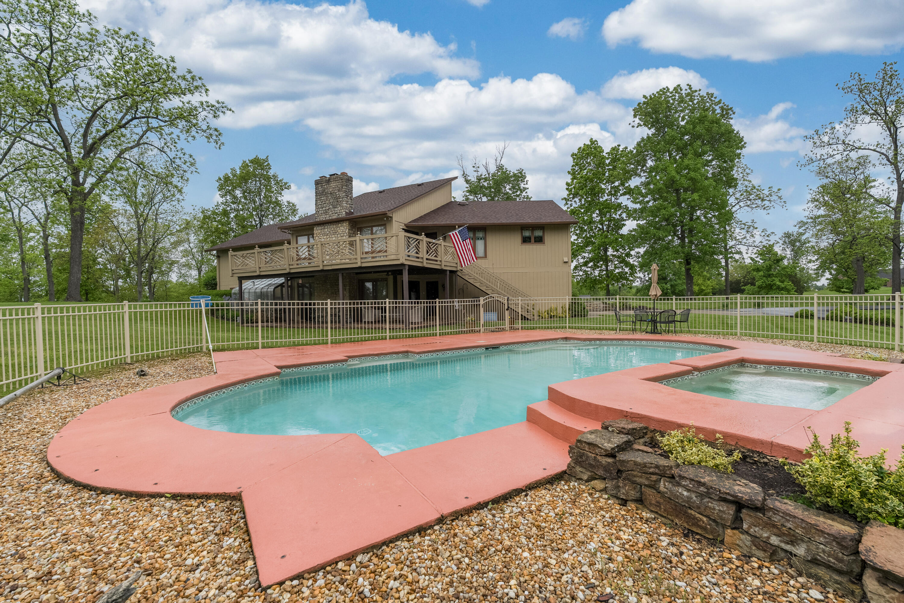 659 Aylor Lane