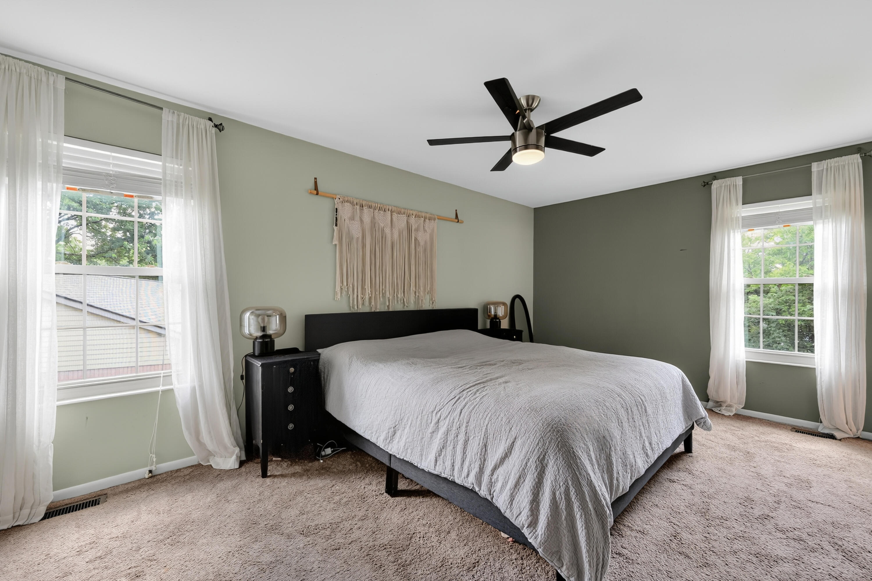 123 Lookout Farm Drive