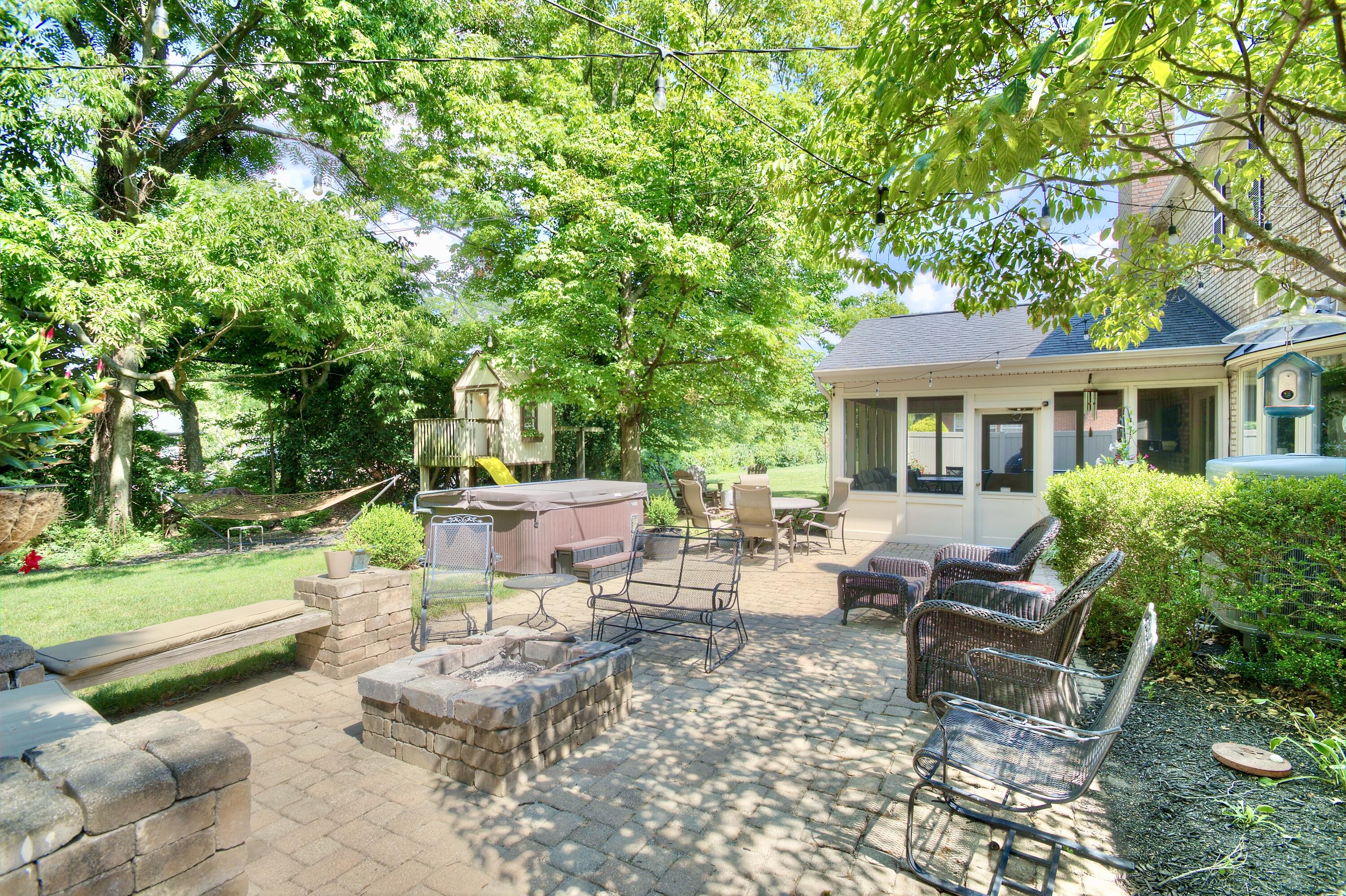 78 Superior Drive