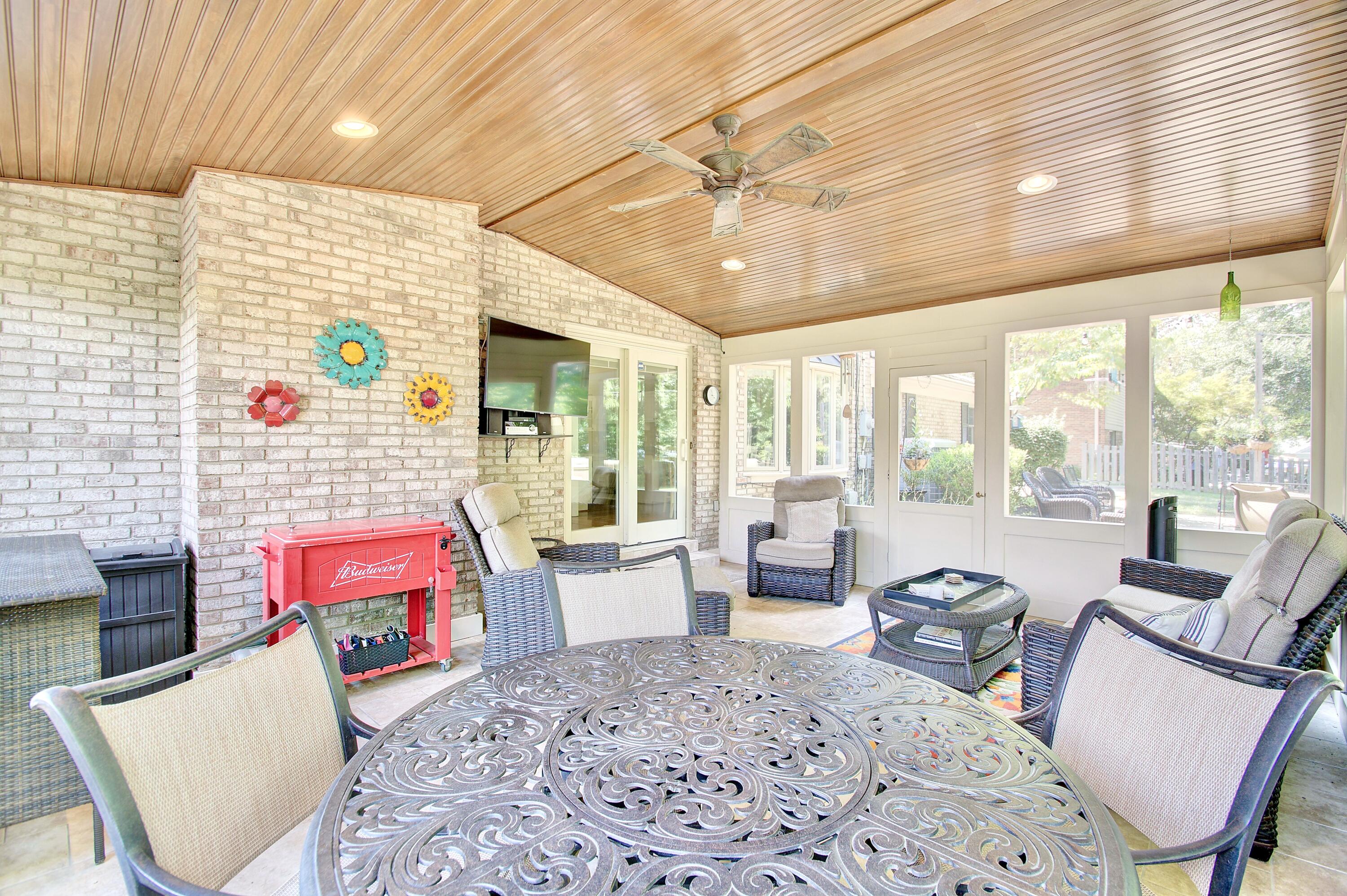78 Superior Drive