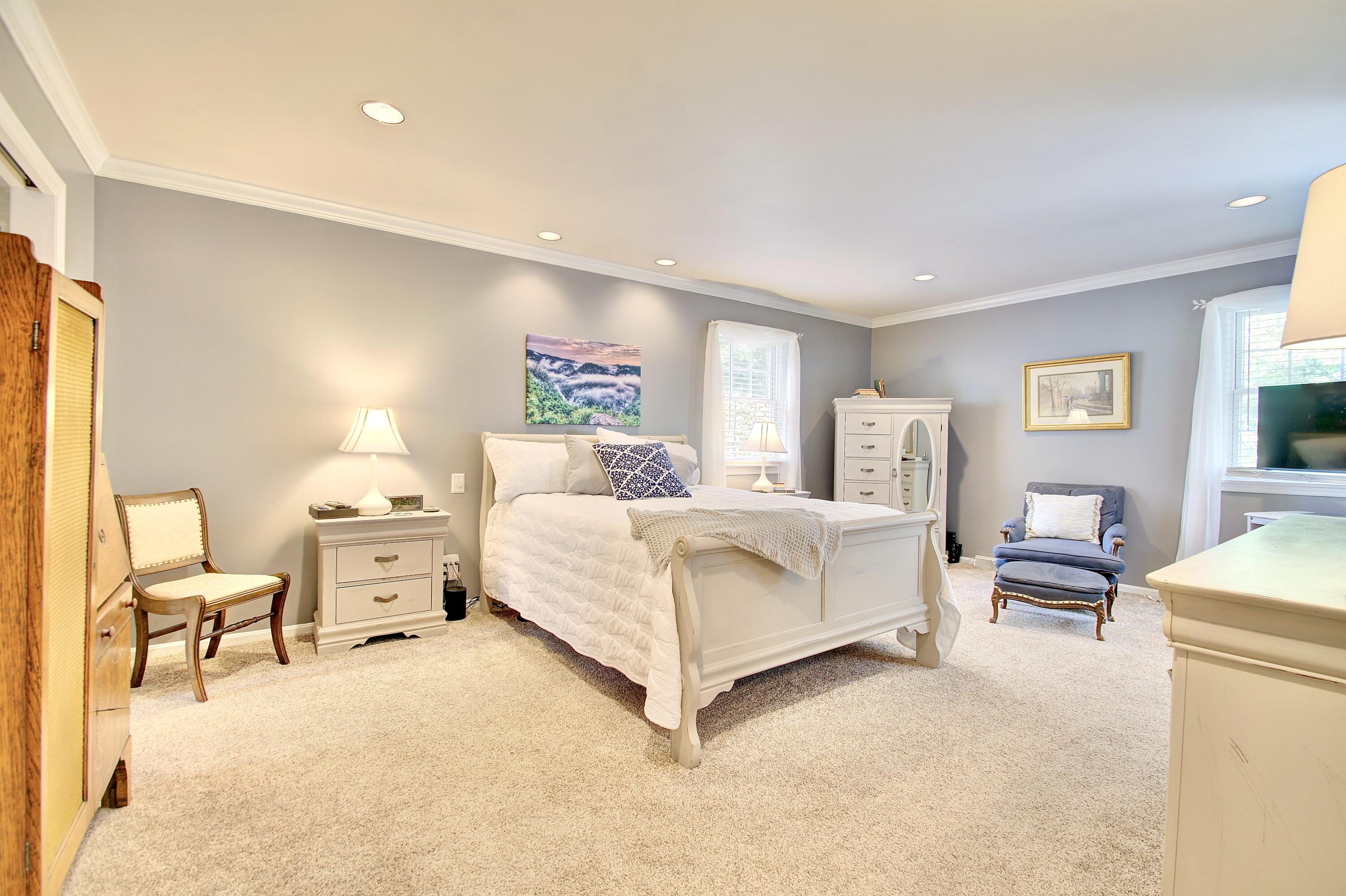 78 Superior Drive