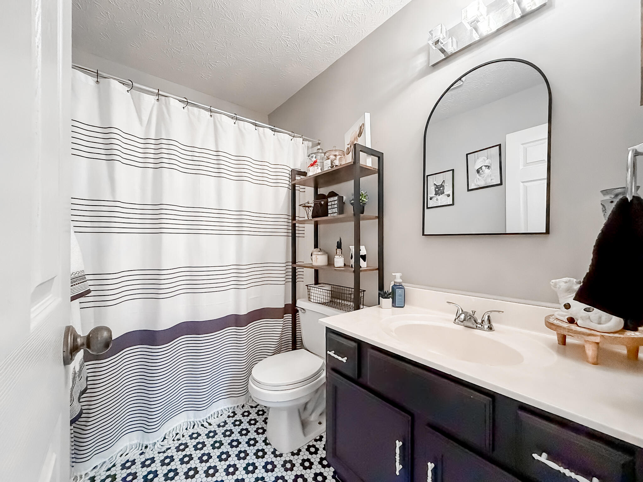 104 N Watchtower Drive, 103