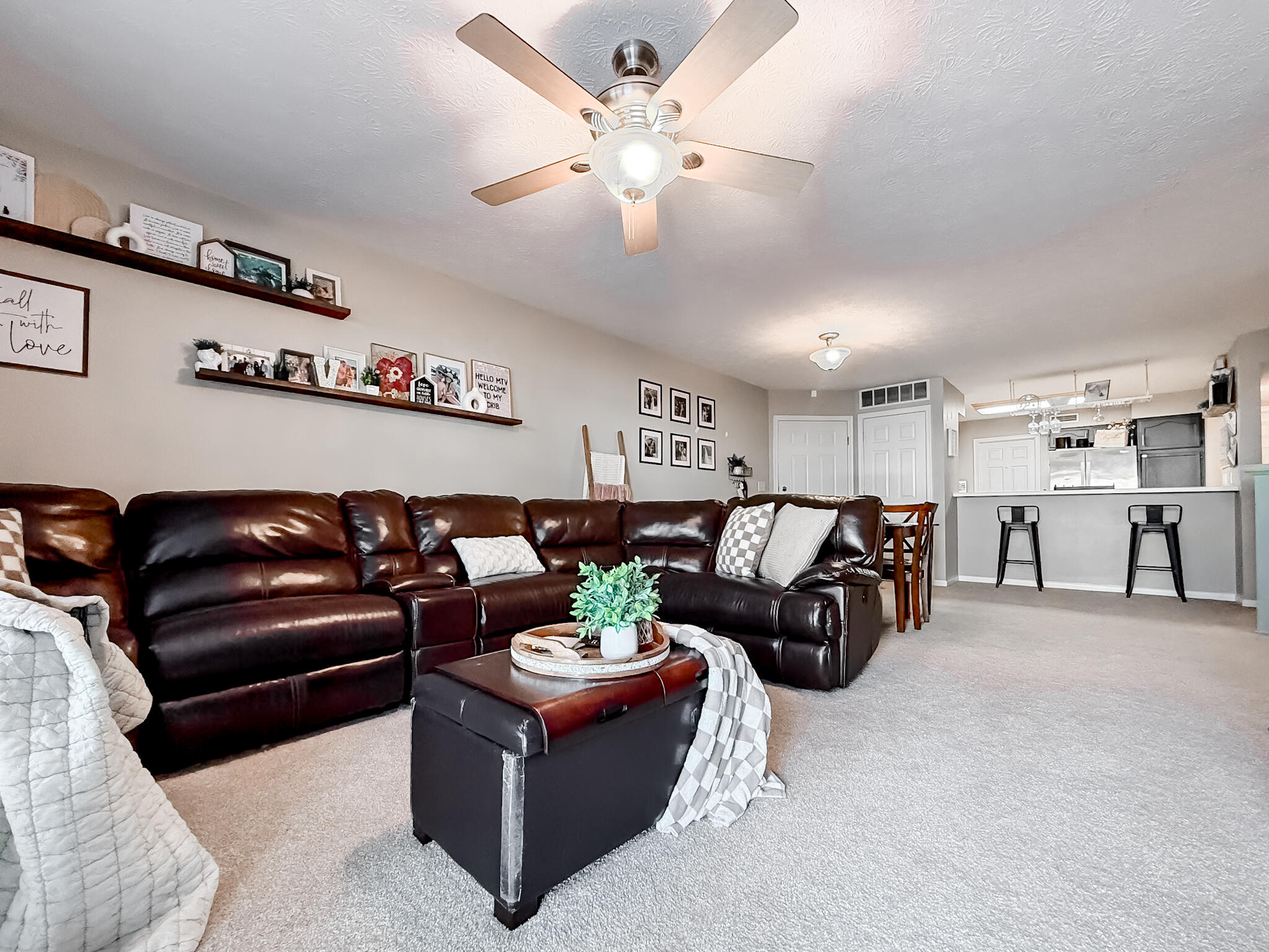 104 N Watchtower Drive, 103