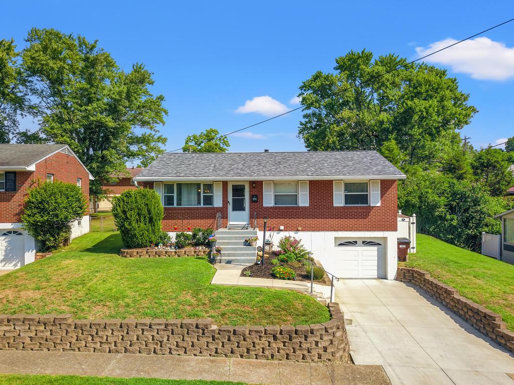 201 Heather Hill Drive