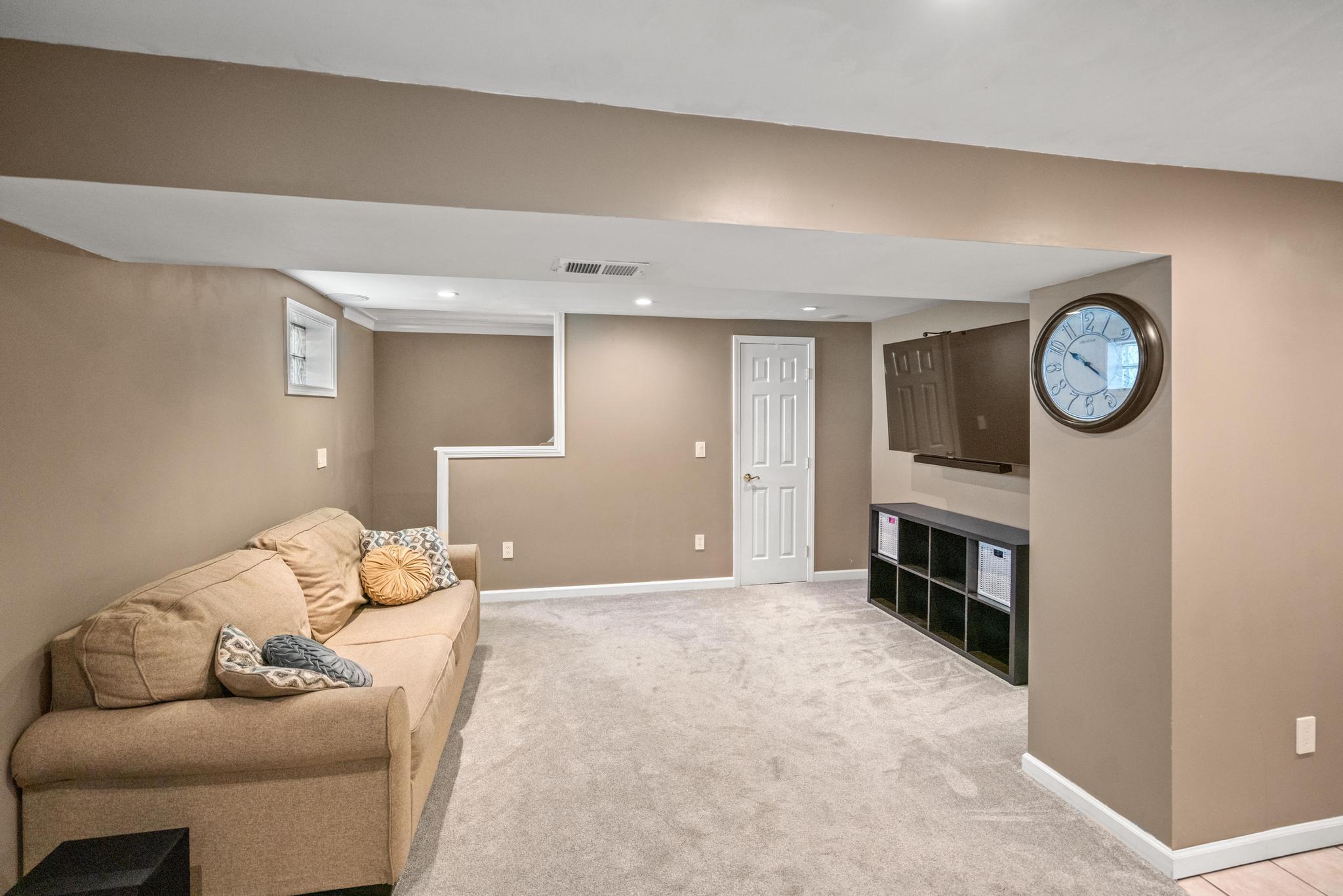 201 Heather Hill Drive