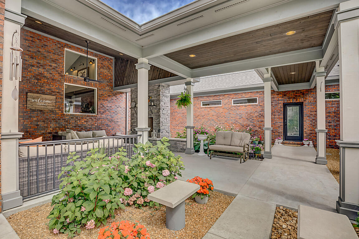 3270 Ballantree Way