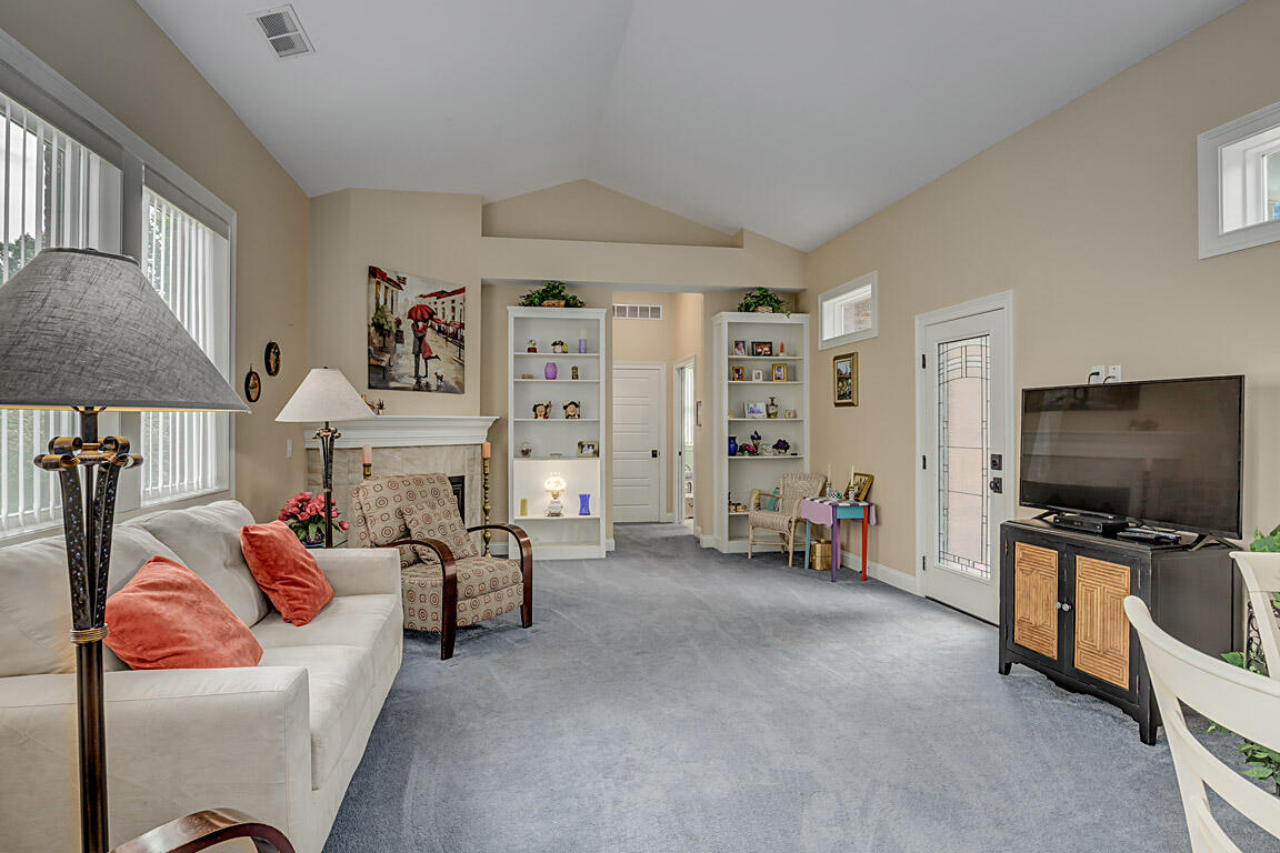 3270 Ballantree Way