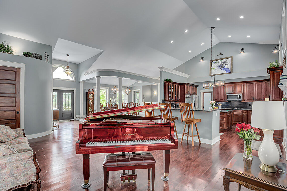 3270 Ballantree Way