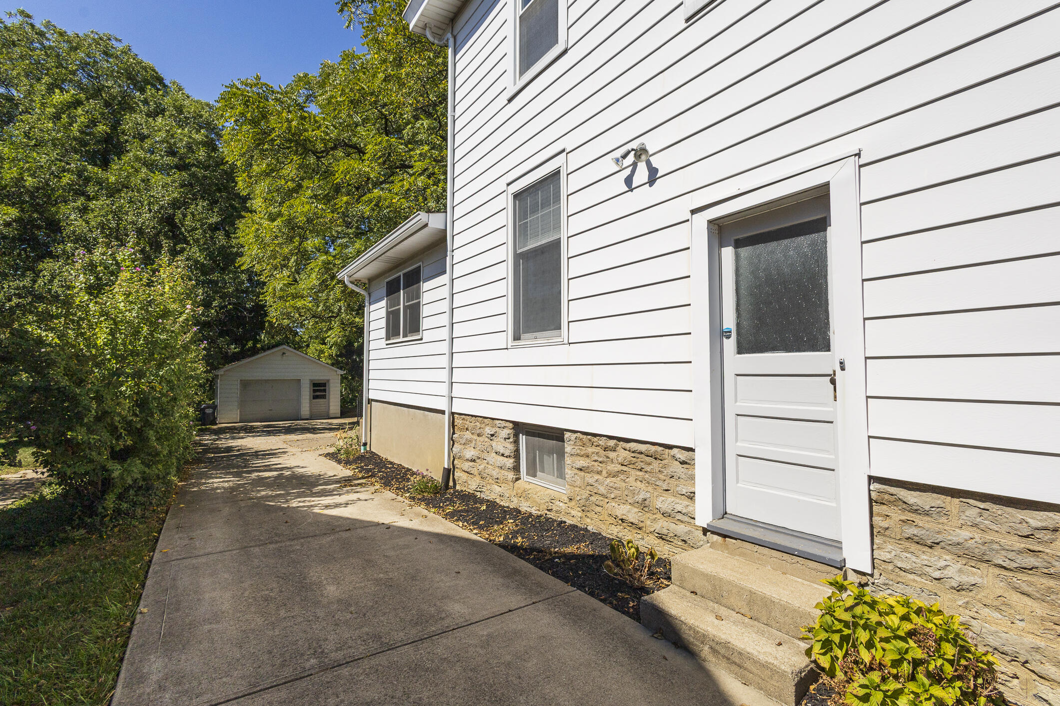 109 Highland Avenue