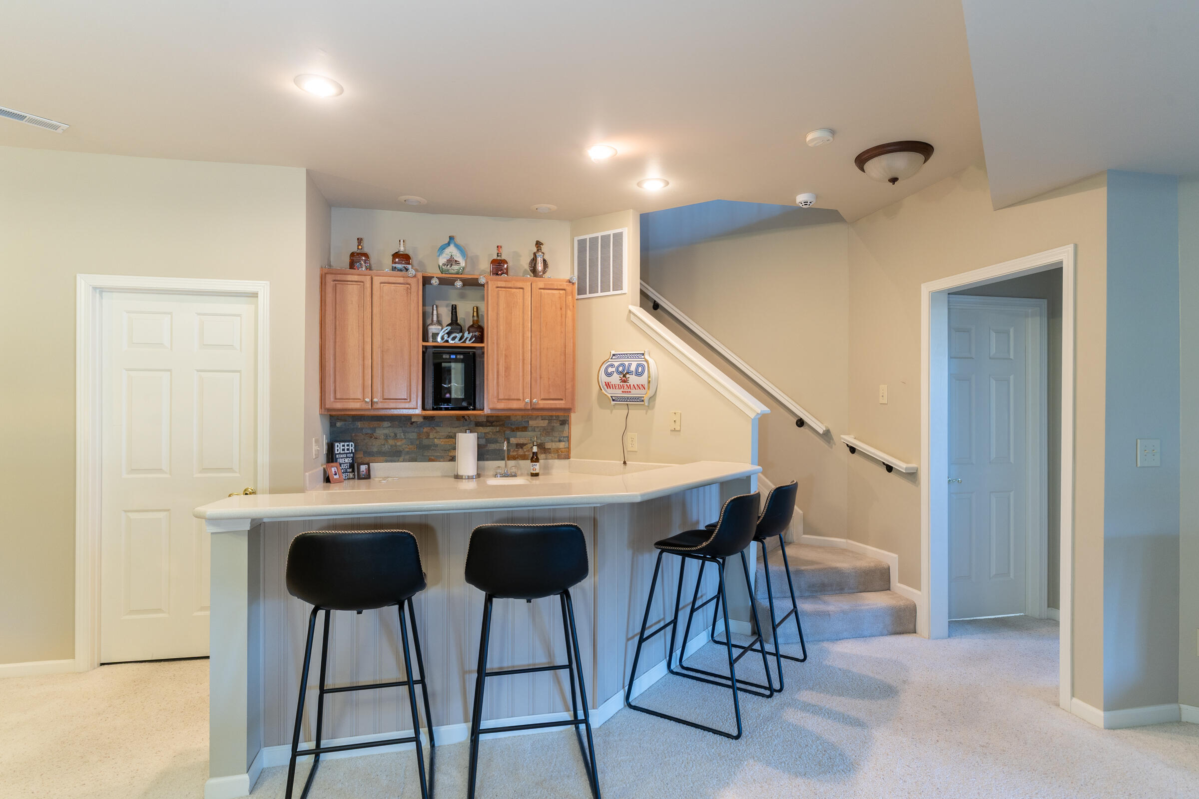1051 Belmont Park Drive