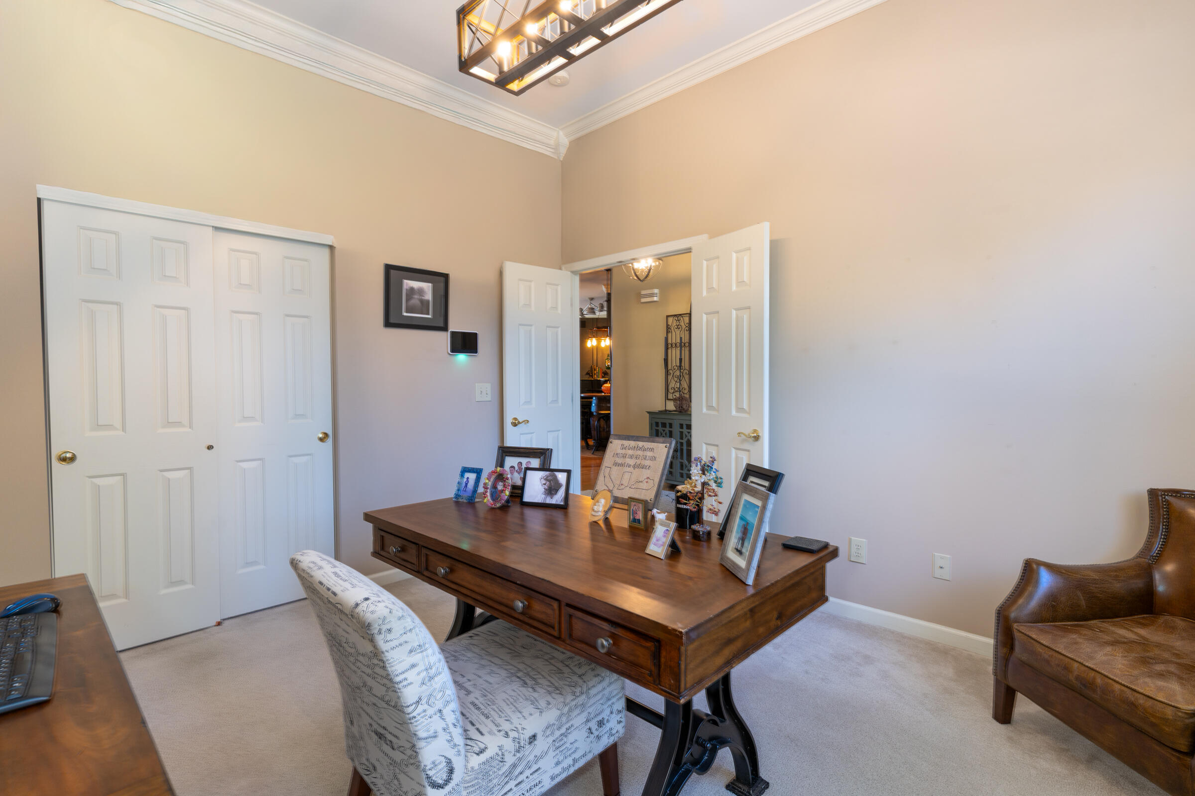 1051 Belmont Park Drive