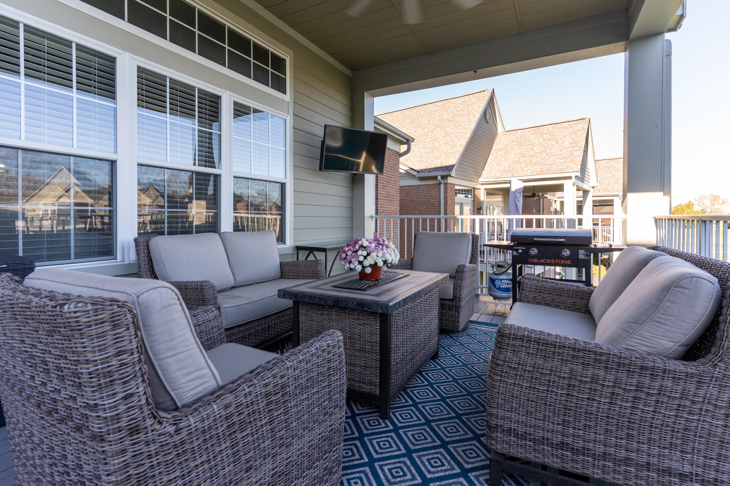 1051 Belmont Park Drive
