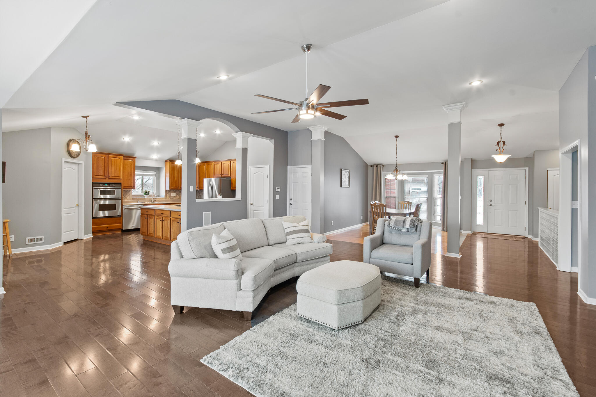 250 Ridgepointe Drive