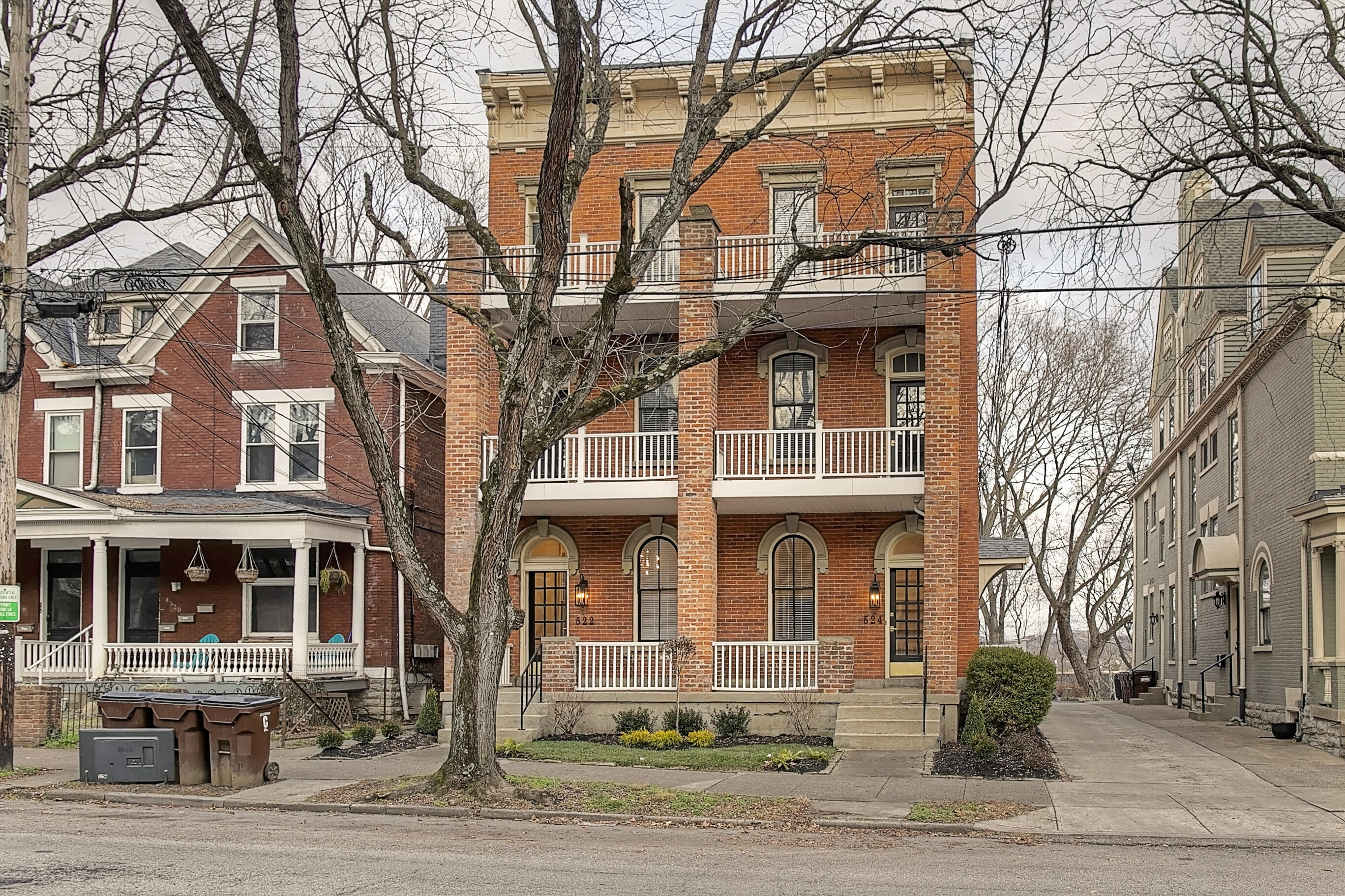 522- 524 Garrard Street