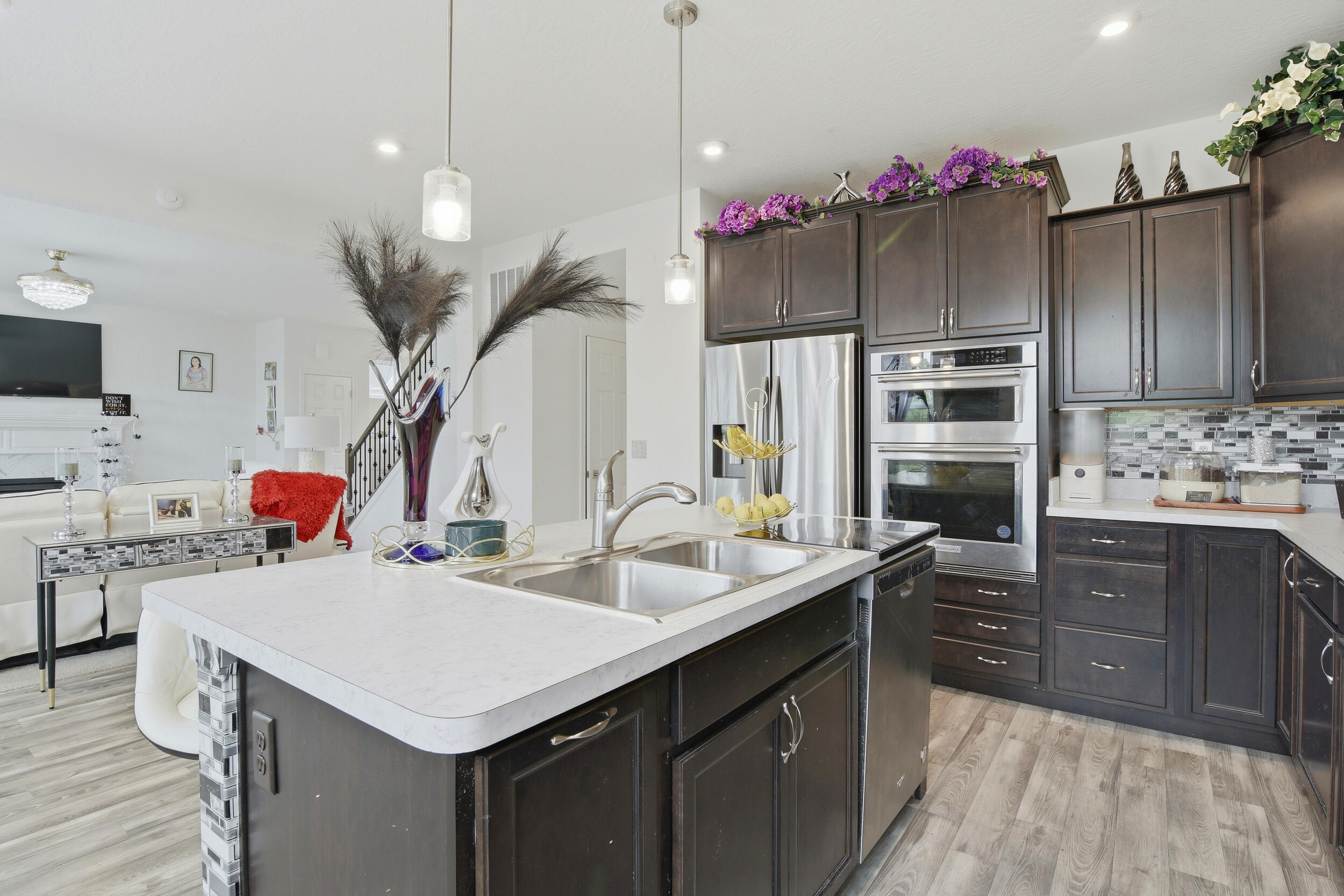 909 Riesling Court