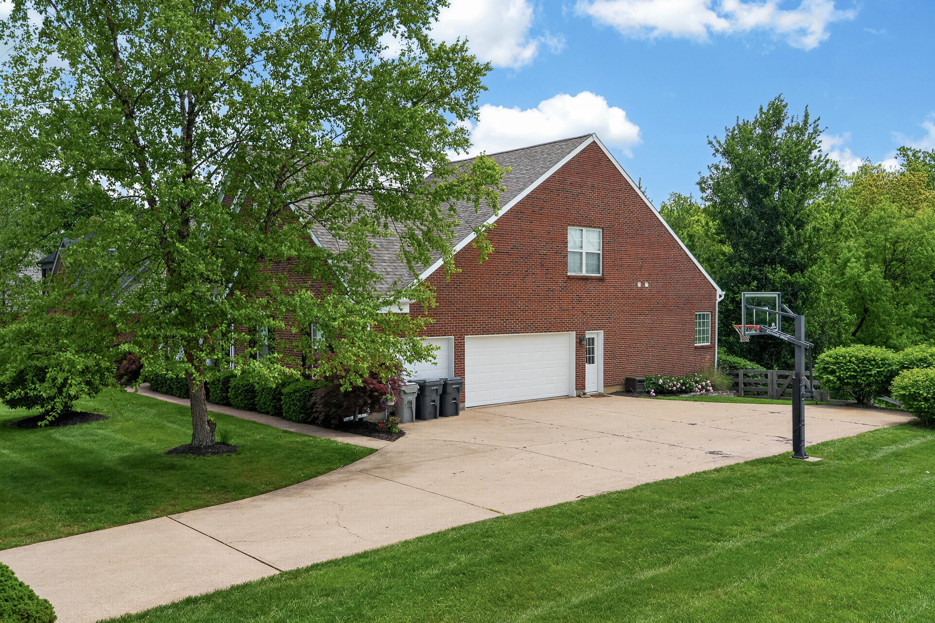 570 Savannah Drive