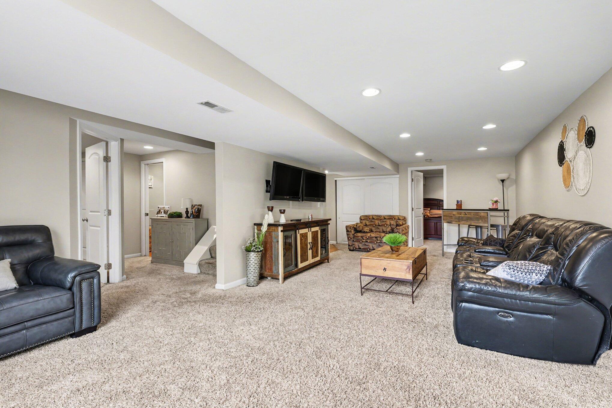 712 Mallard Drive