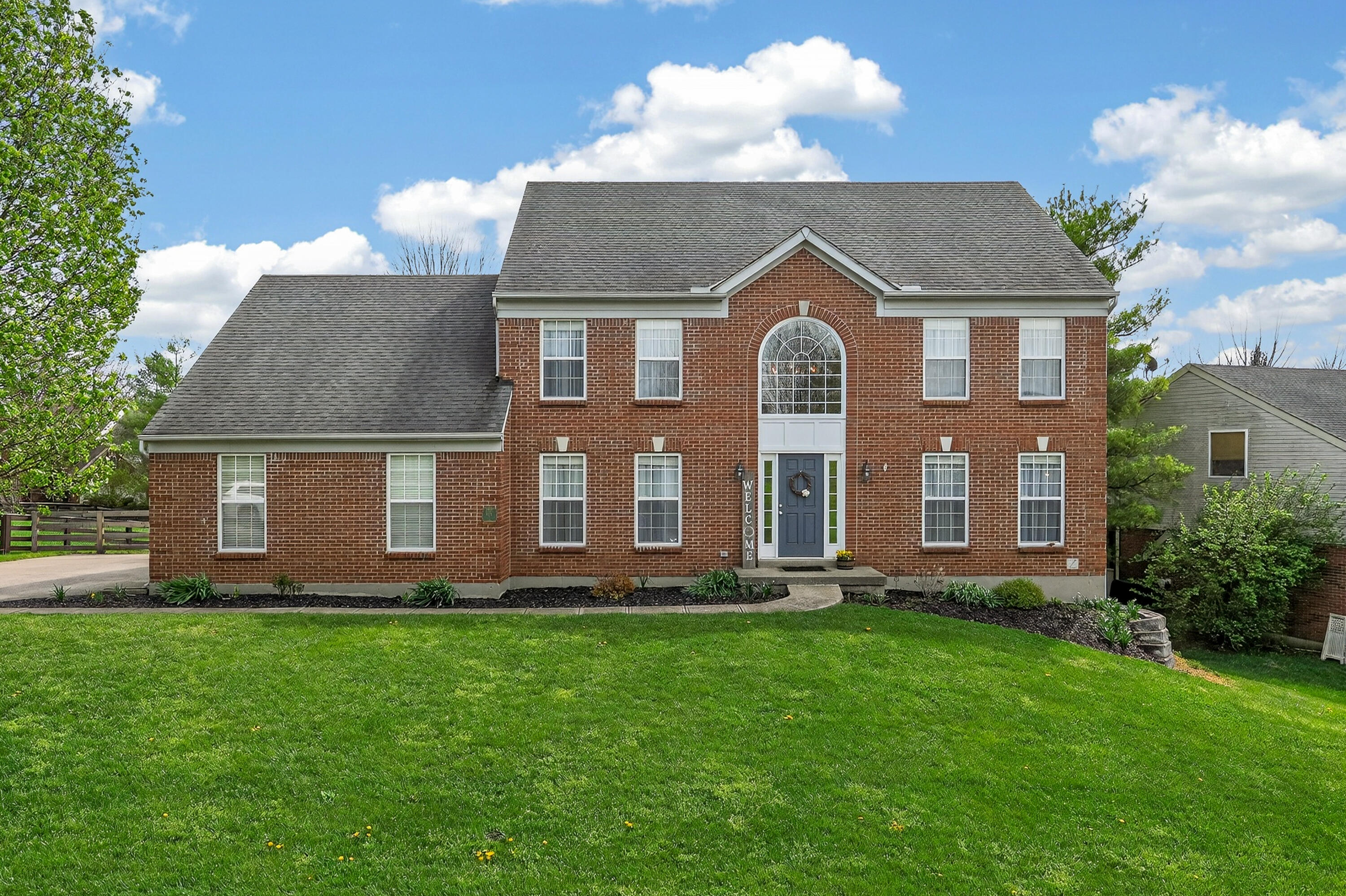 516 Wessex Lane