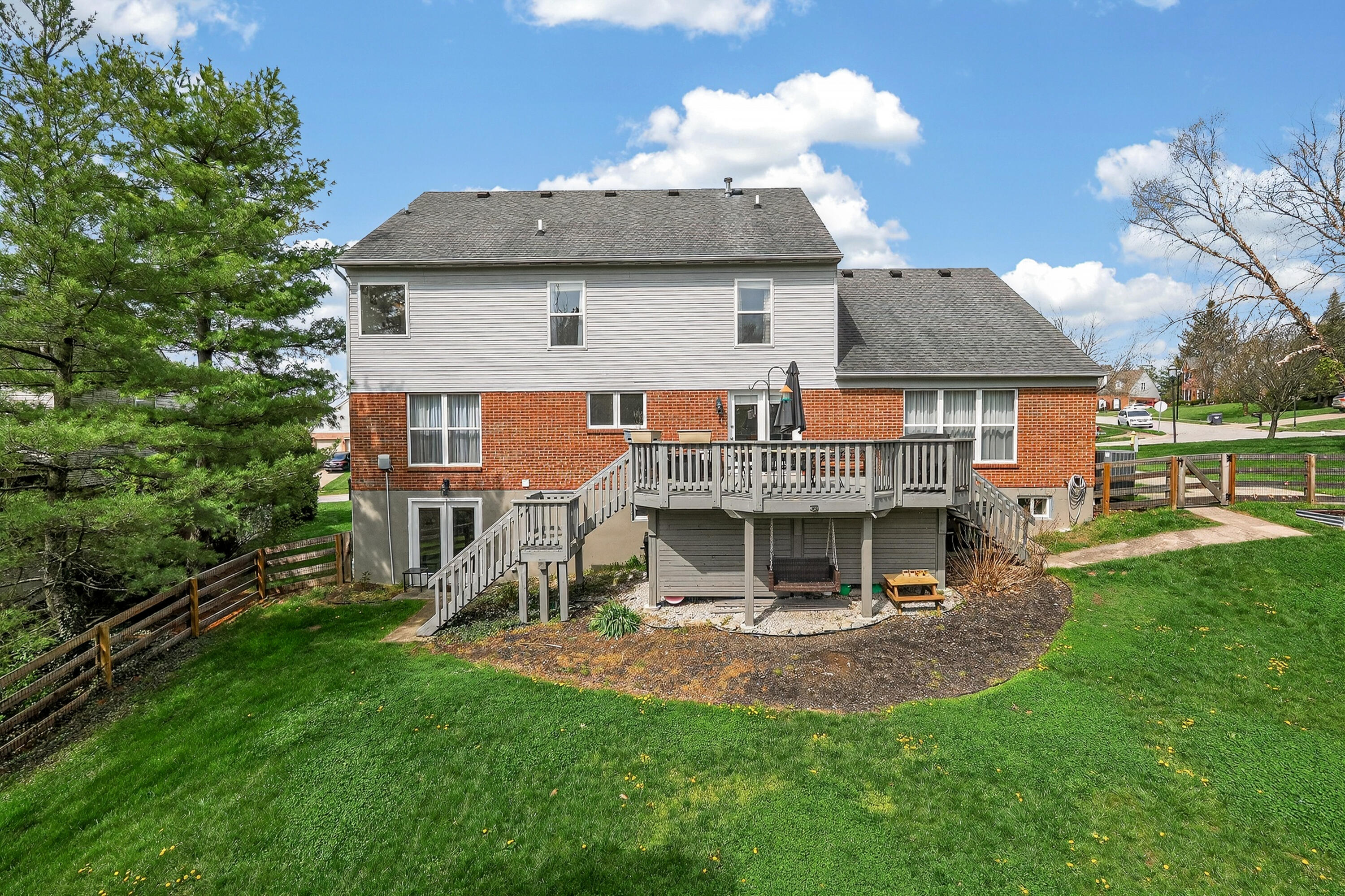 516 Wessex Lane