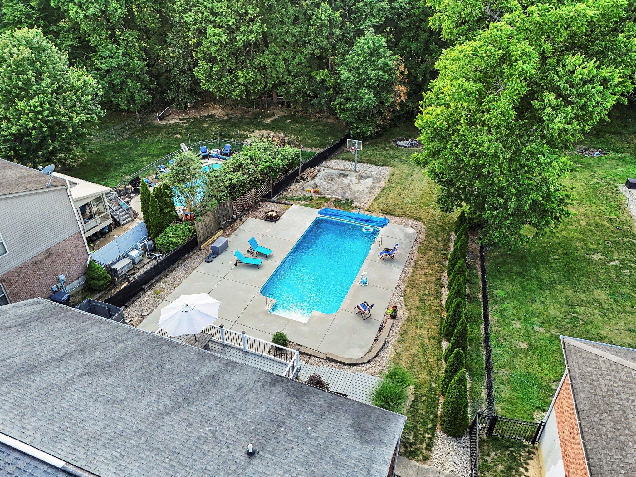 11360 Sheffield Lane