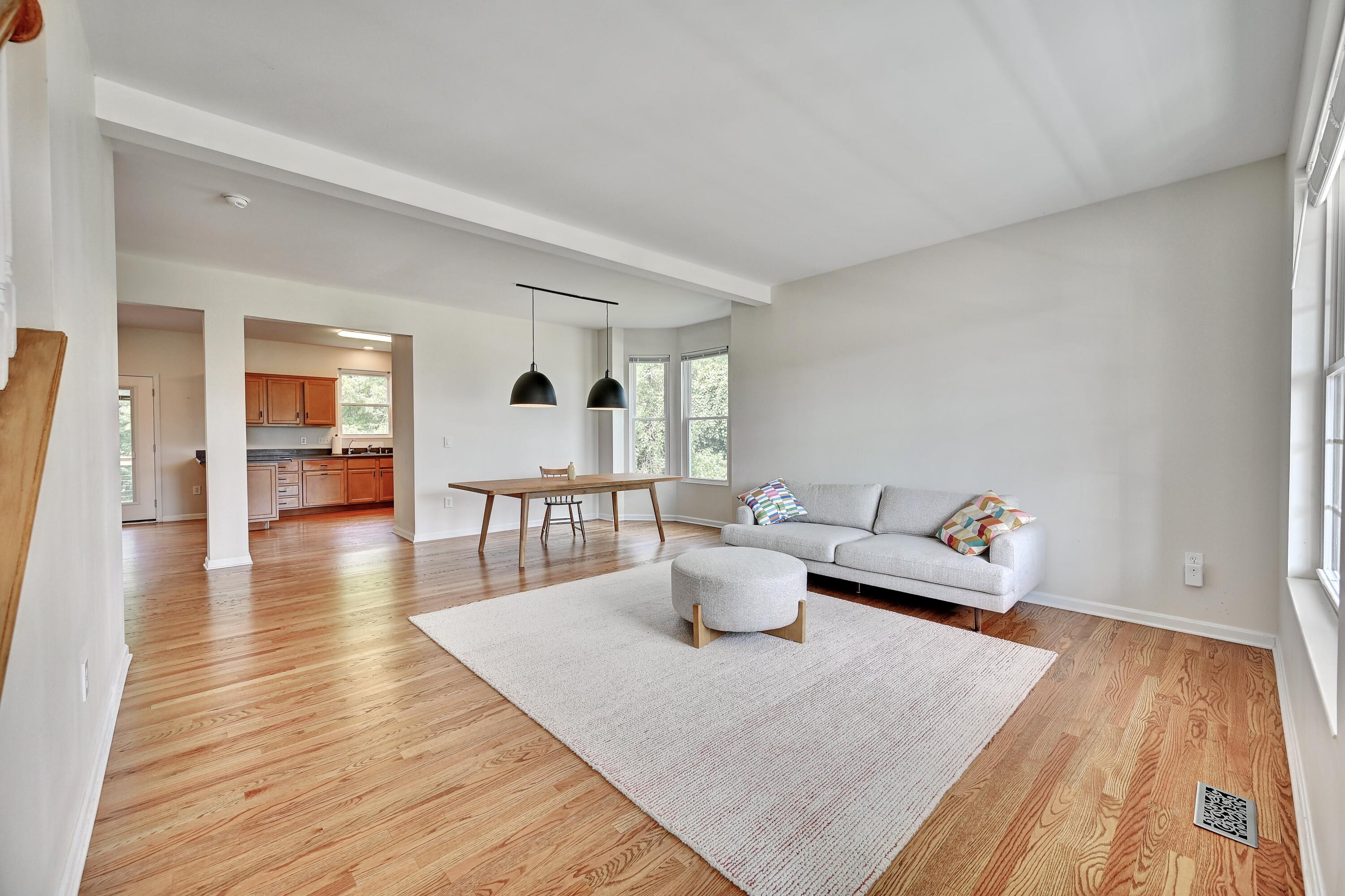 3363 Wildrose Lane