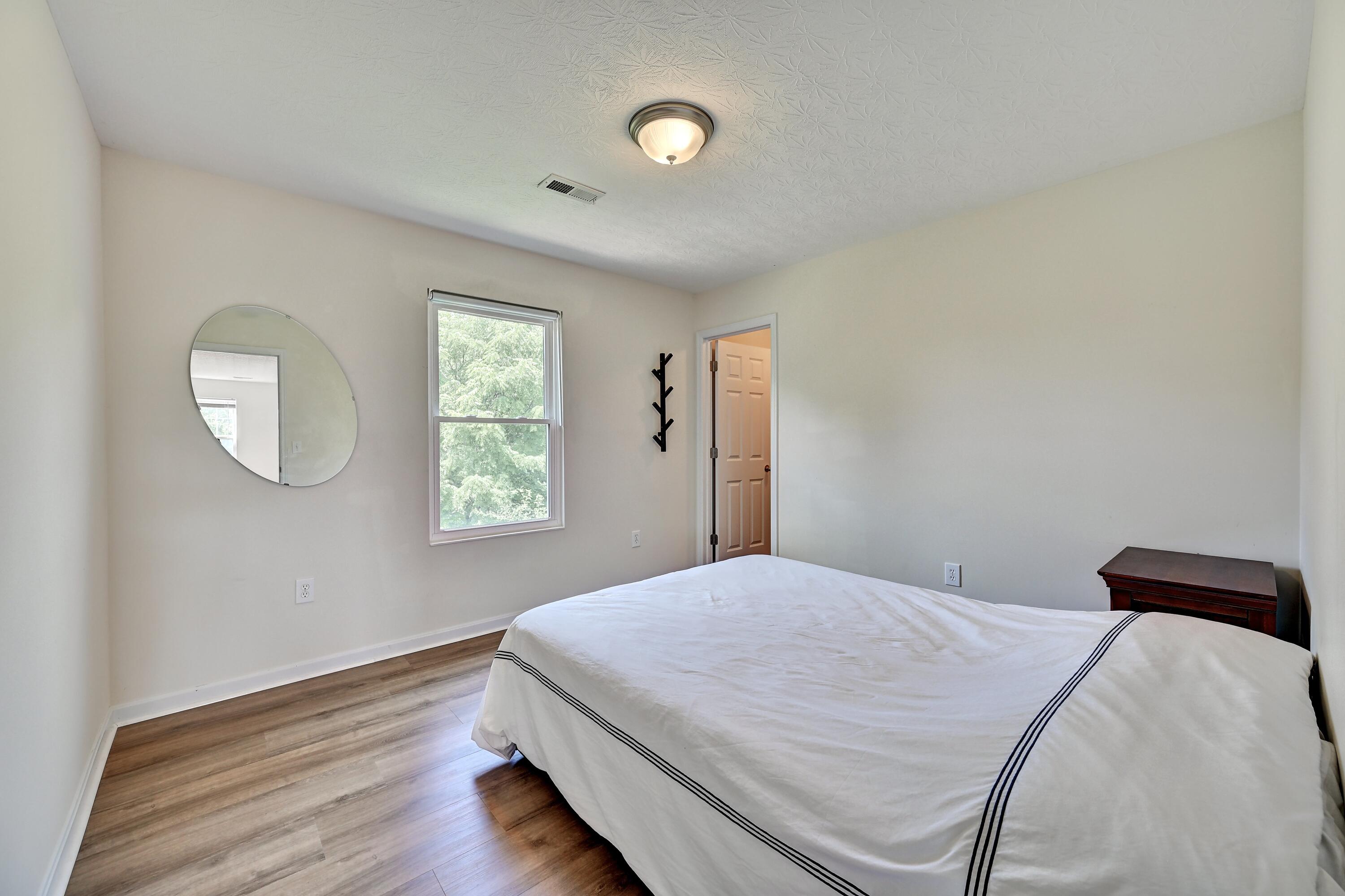 3363 Wildrose Lane