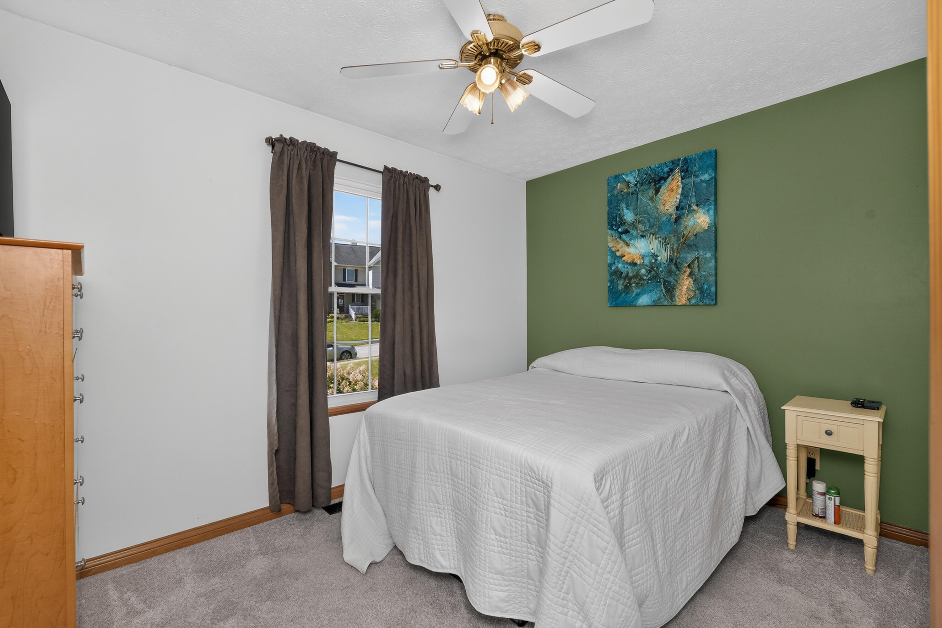 1212 Farmcrest Drive