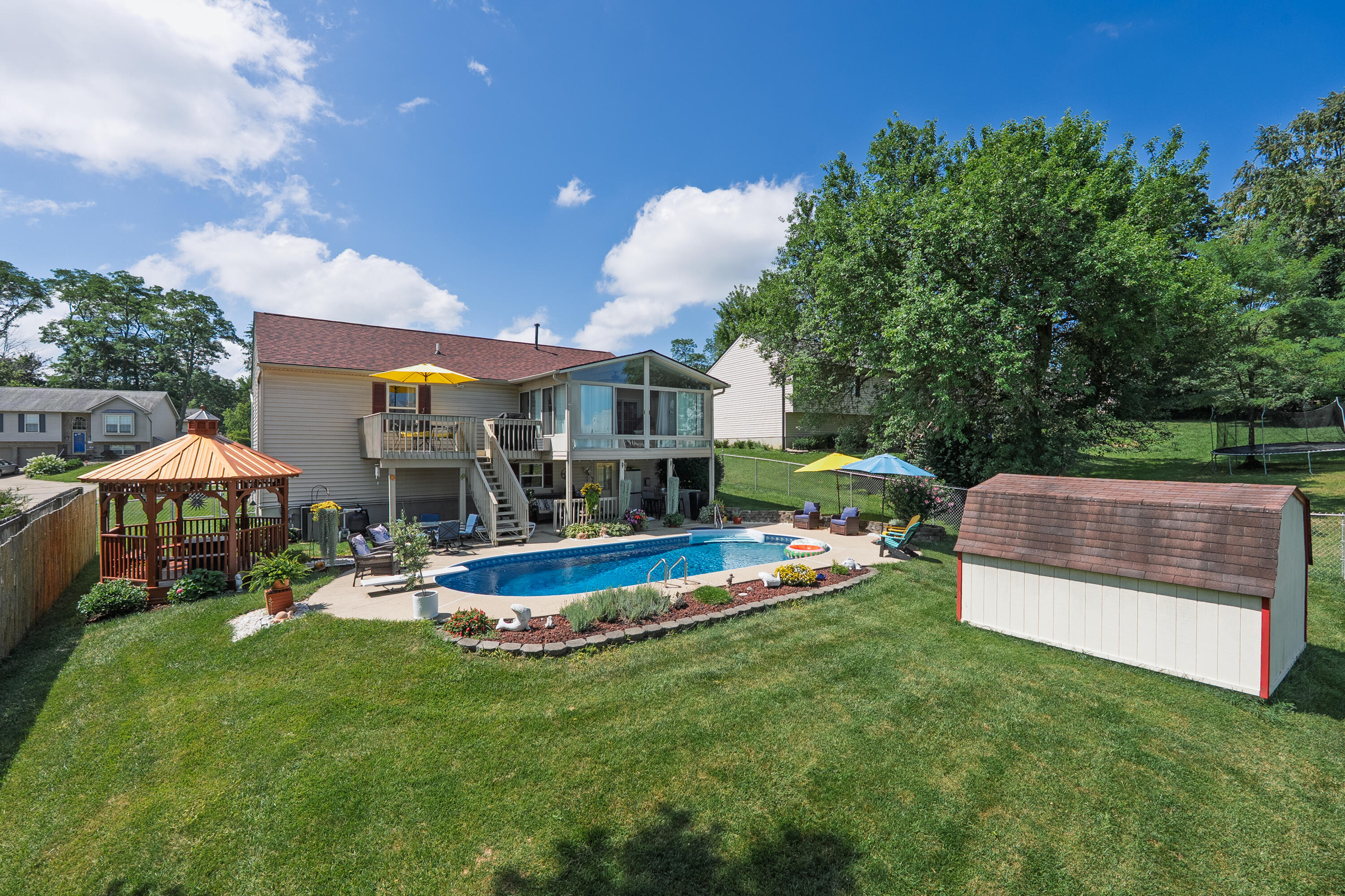 1212 Farmcrest Drive