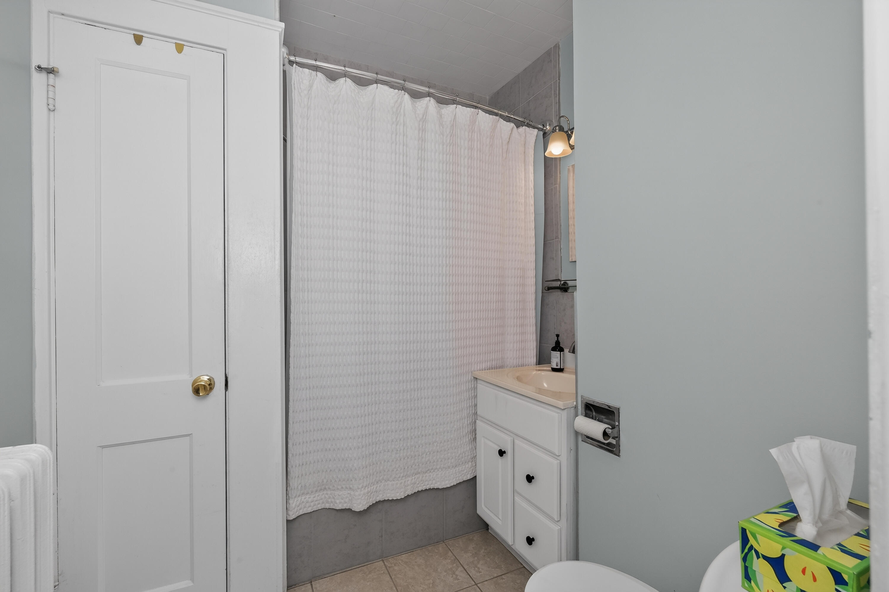 5 Pleasant Ridge Avenue