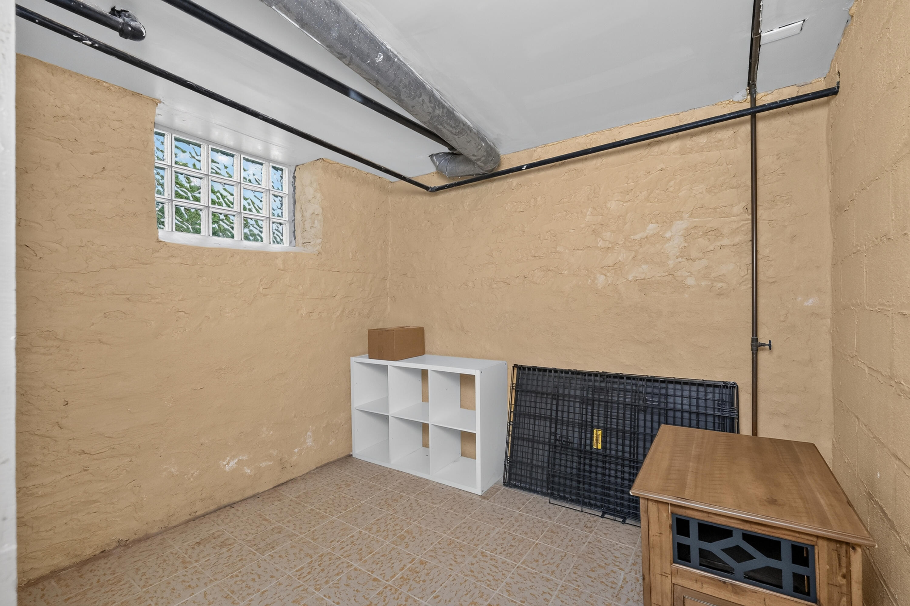 5 Pleasant Ridge Avenue