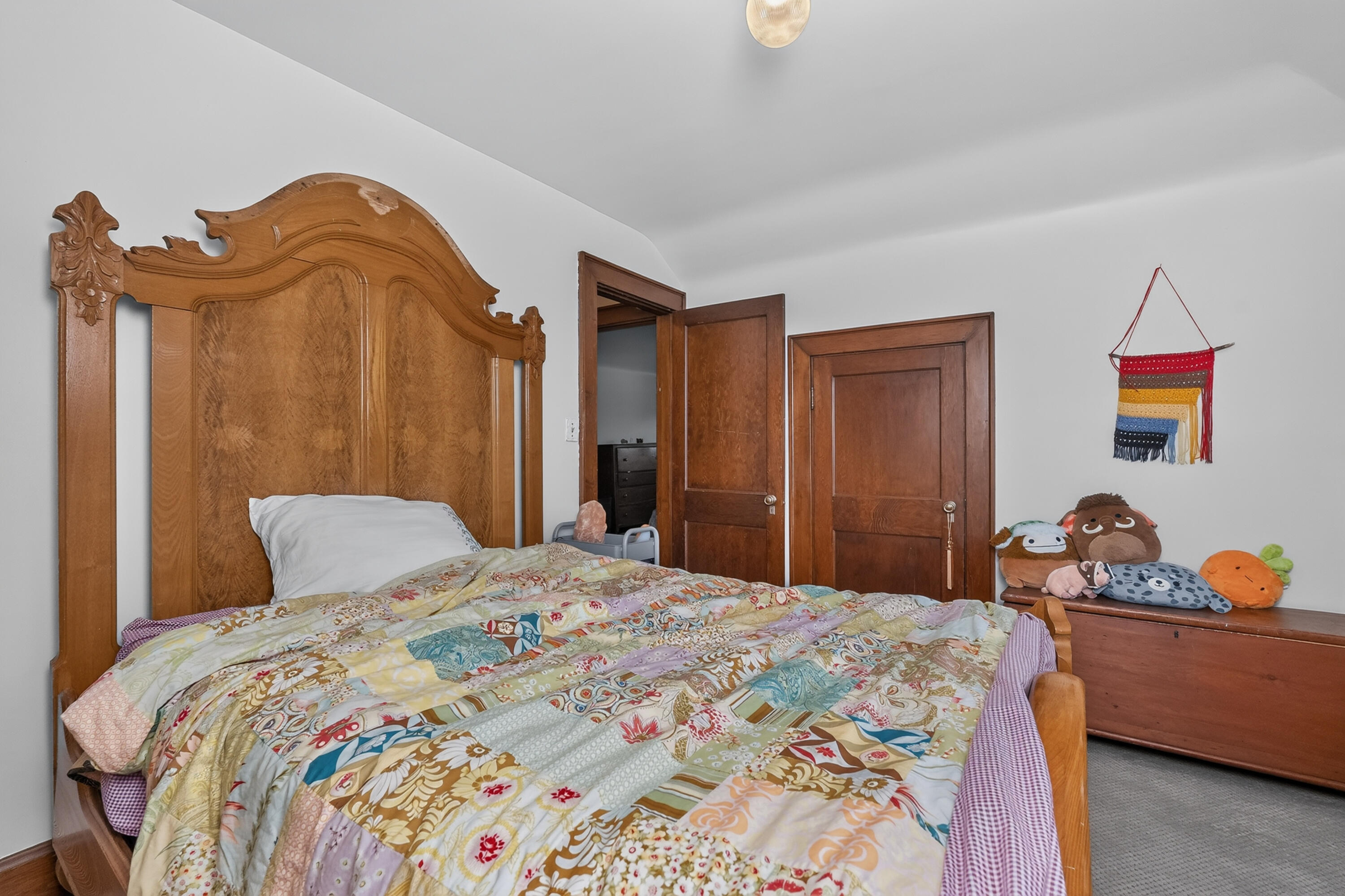 5 Pleasant Ridge Avenue