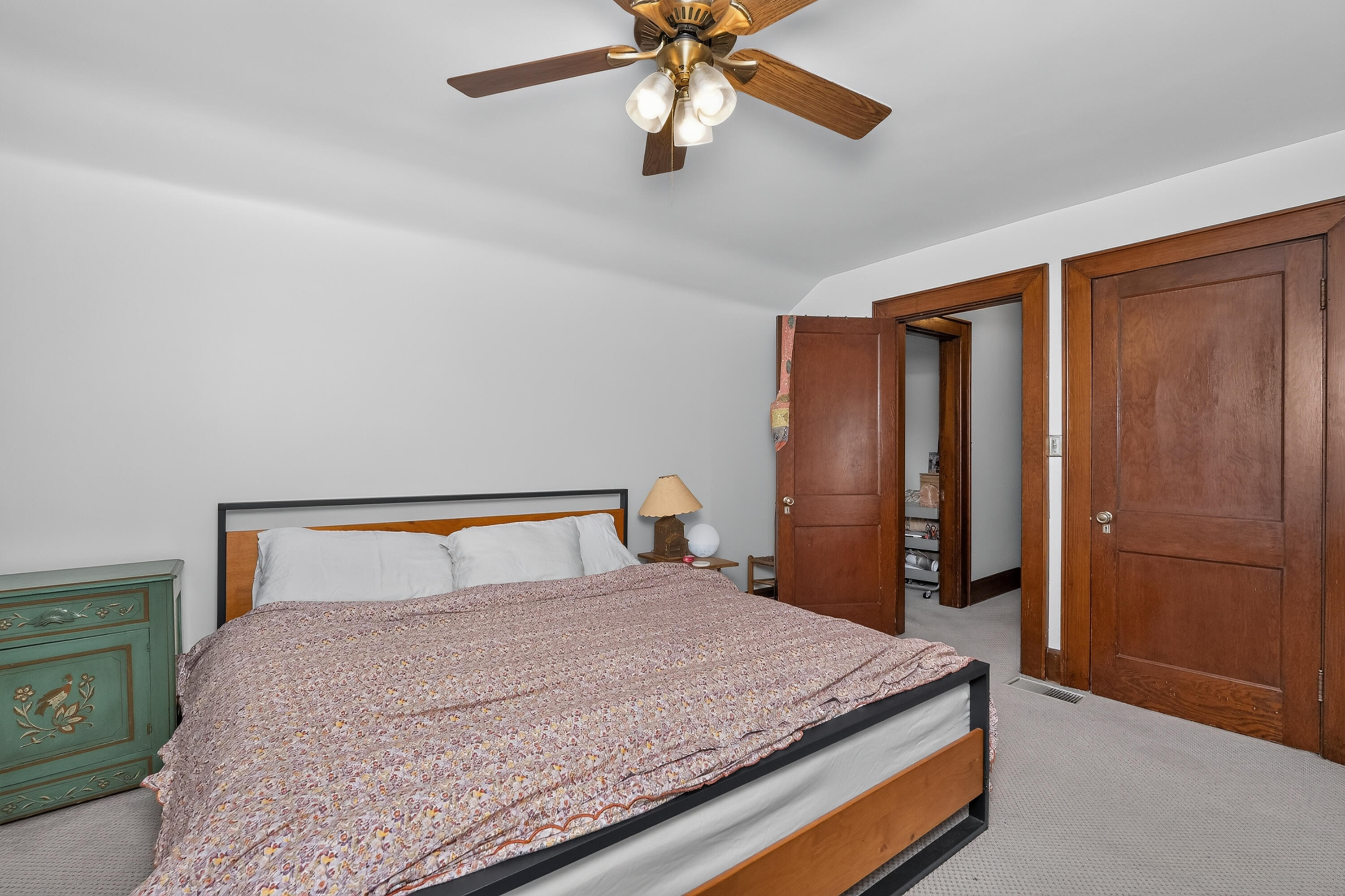 5 Pleasant Ridge Avenue