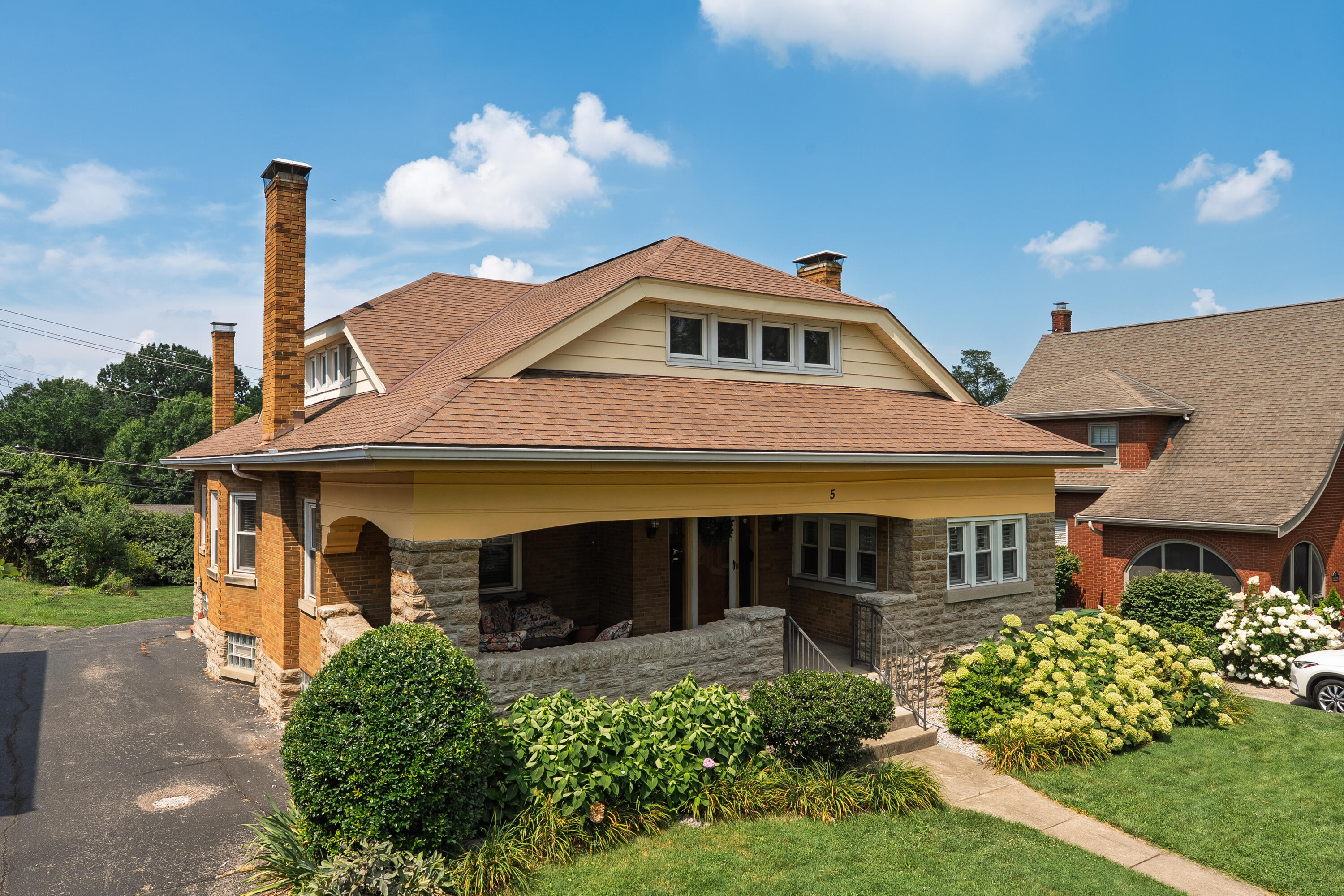 5 Pleasant Ridge Avenue