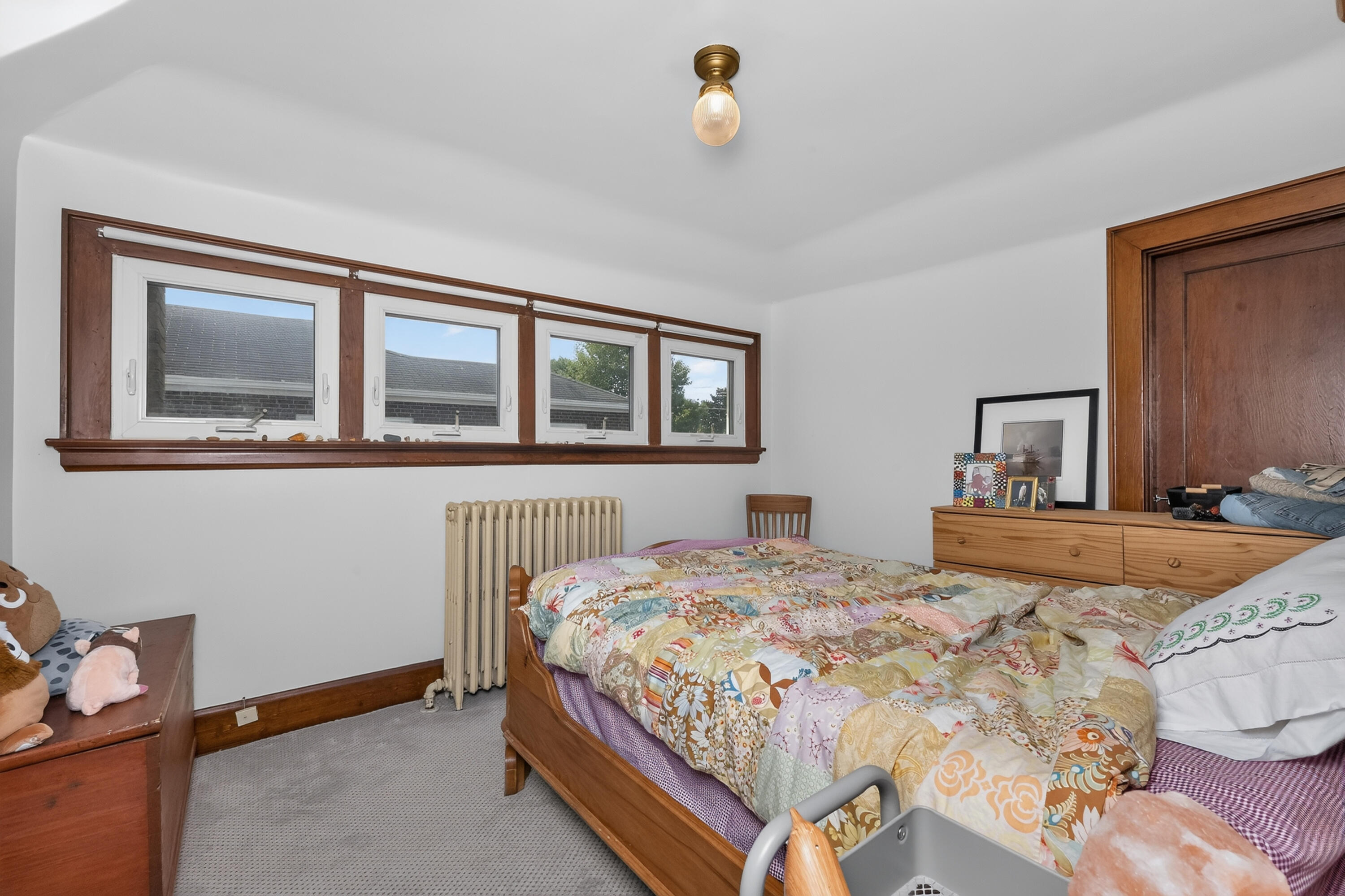 5 Pleasant Ridge Avenue