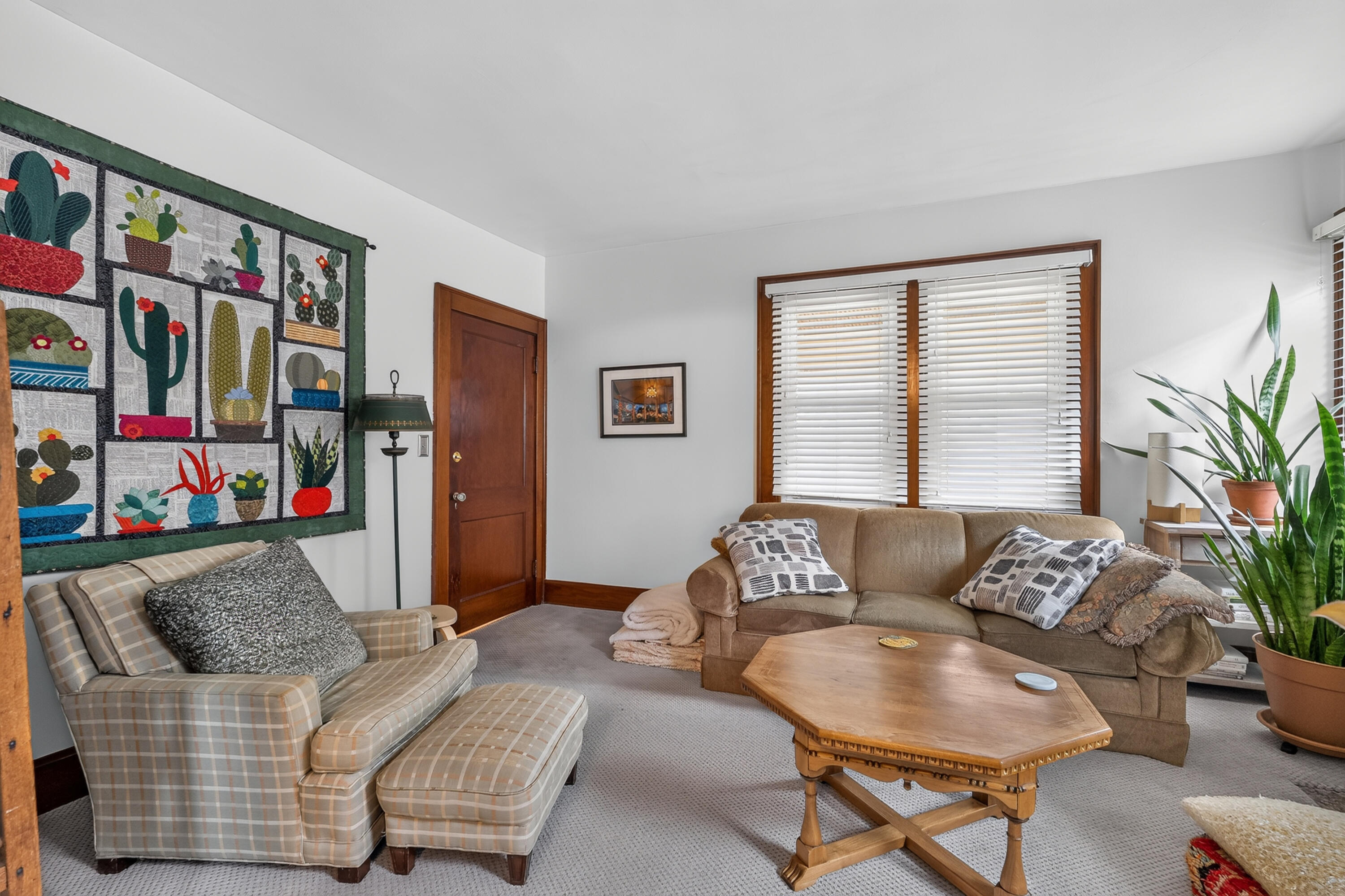 5 Pleasant Ridge Avenue