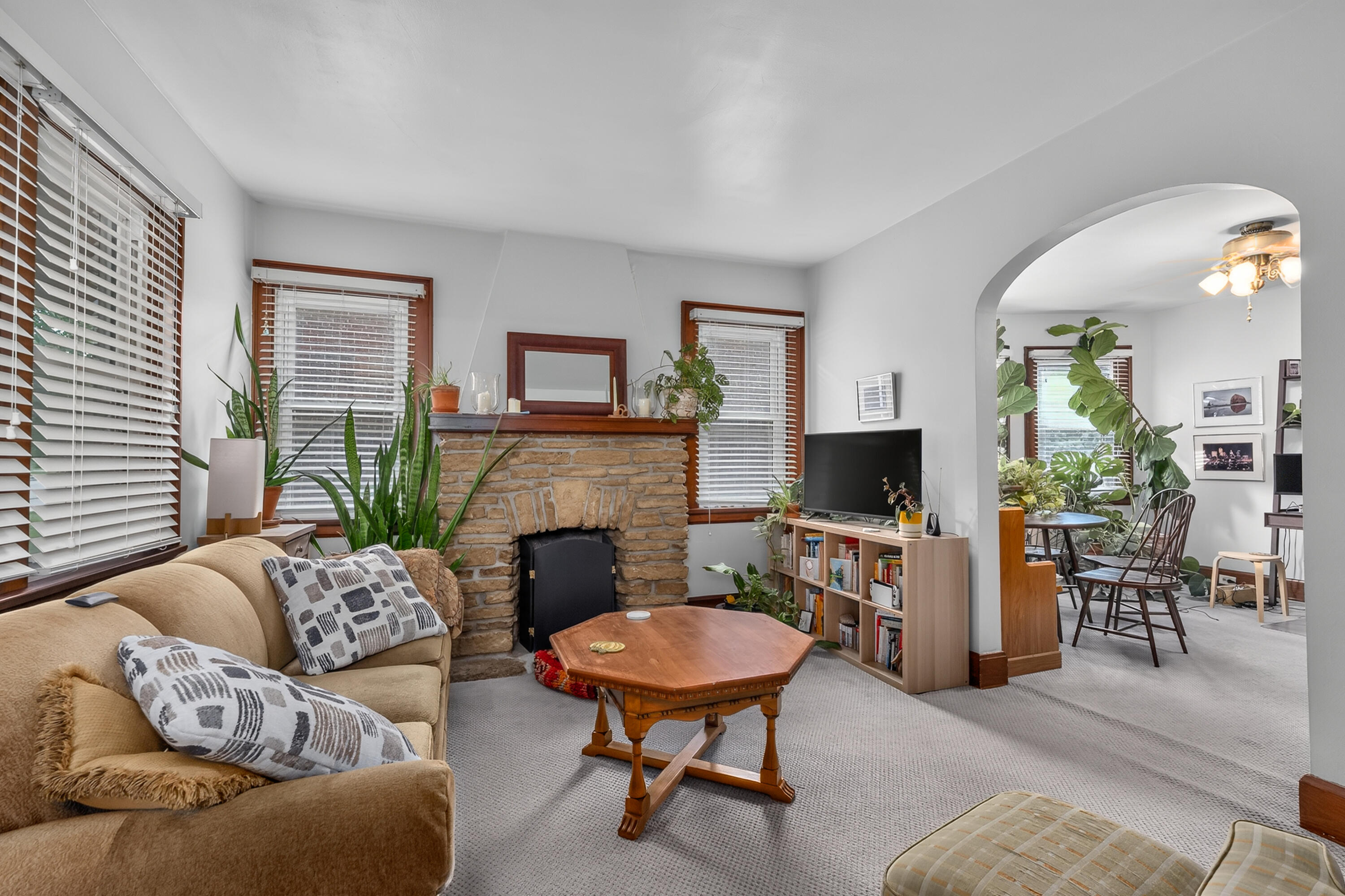 5 Pleasant Ridge Avenue