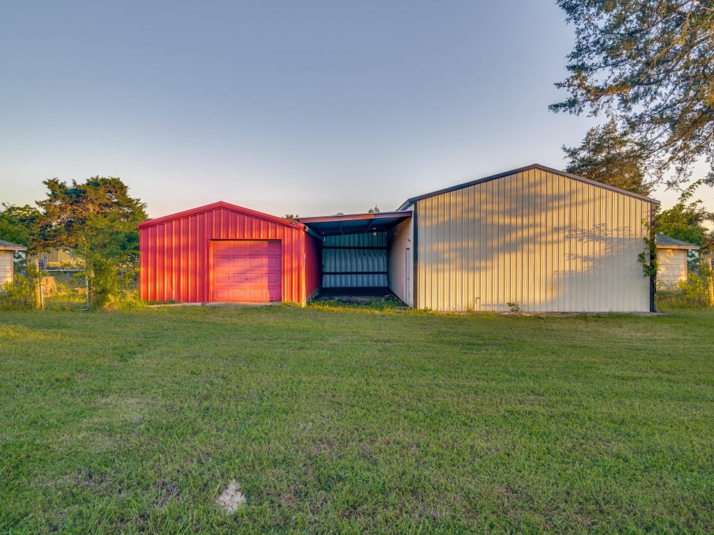 3447 County Rd 2182